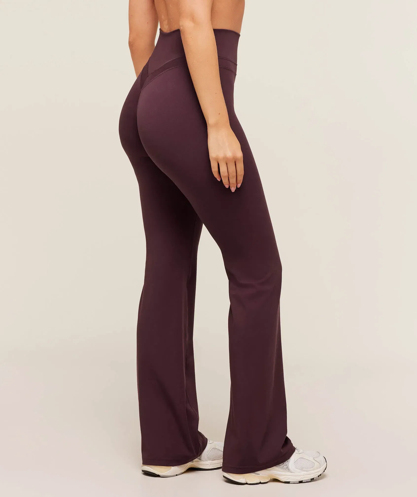 Women's Gymshark Whitney Regular Flared Legging Cherry Purple