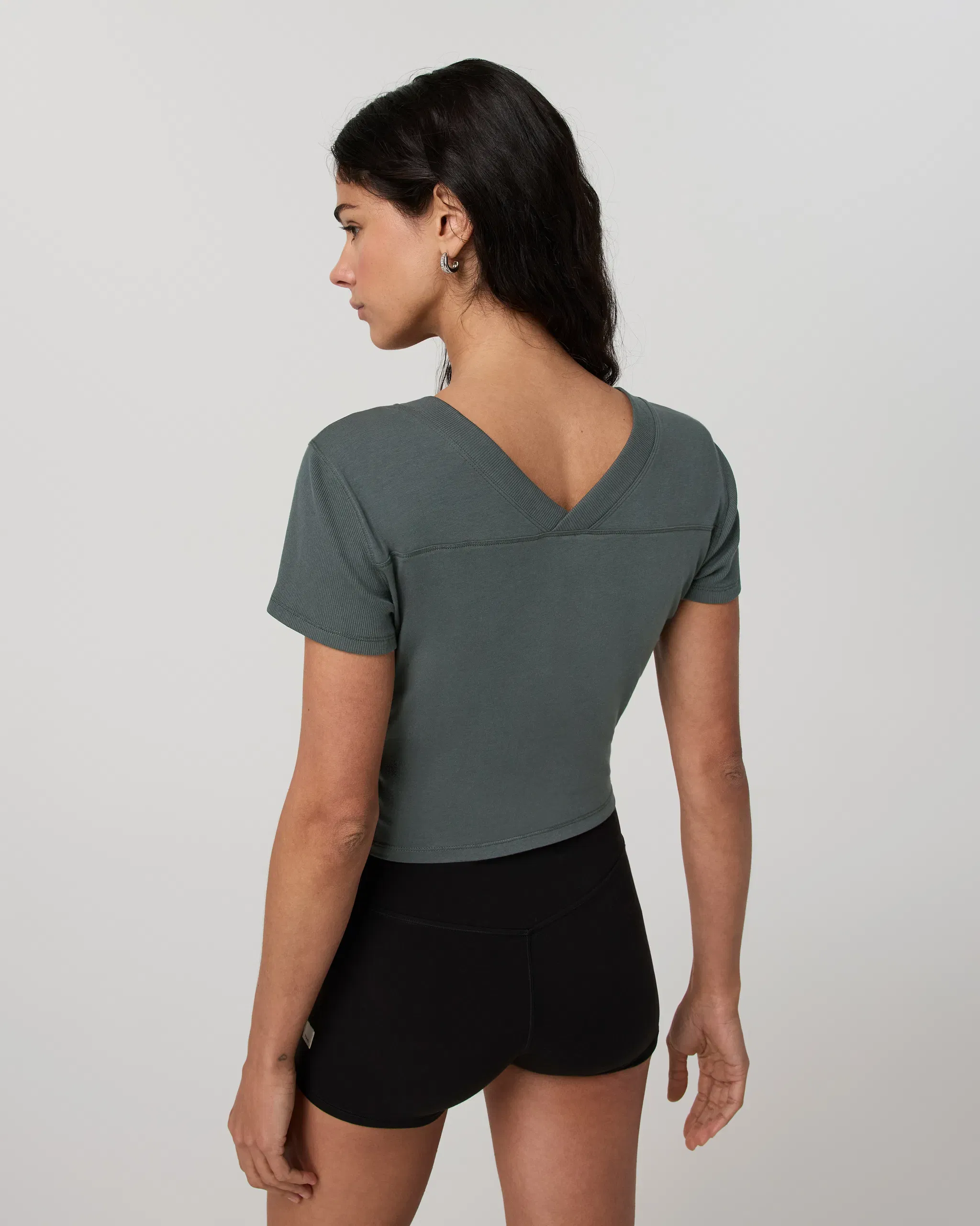 Vuori Short Sleeve Tuvalu Double V Neck