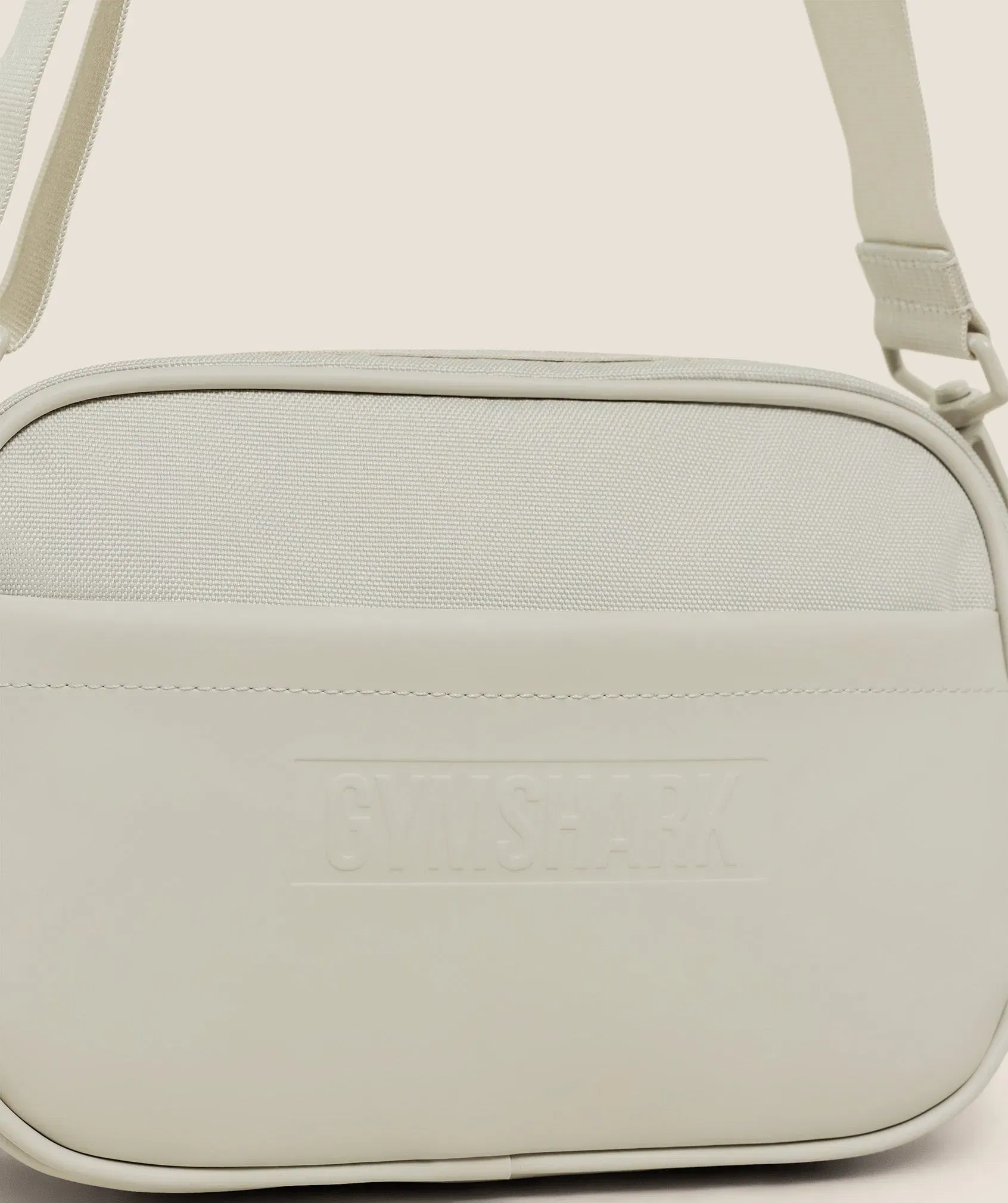 Gymshark Everyday Camera Bag Pebble Grey
