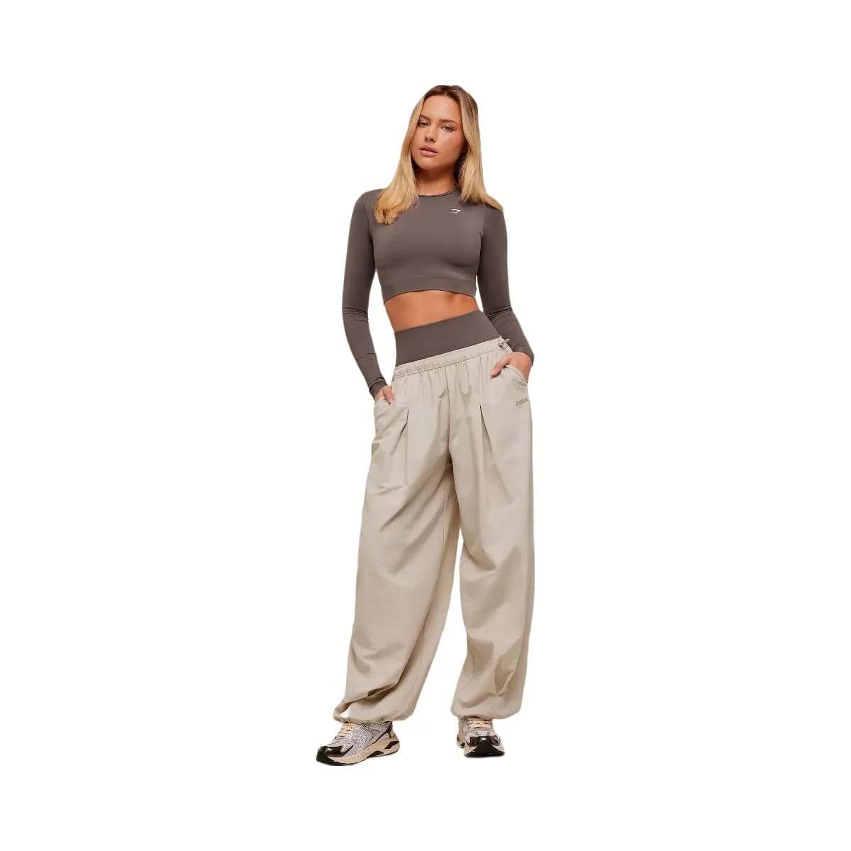 Gymshark Weekend Lifestyle Parachute Pants "Pebble Grey"