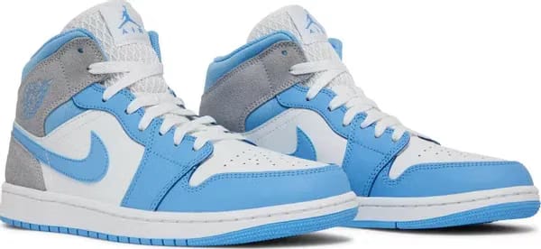 Air Jordan 1 Mid SE 'University Blue'