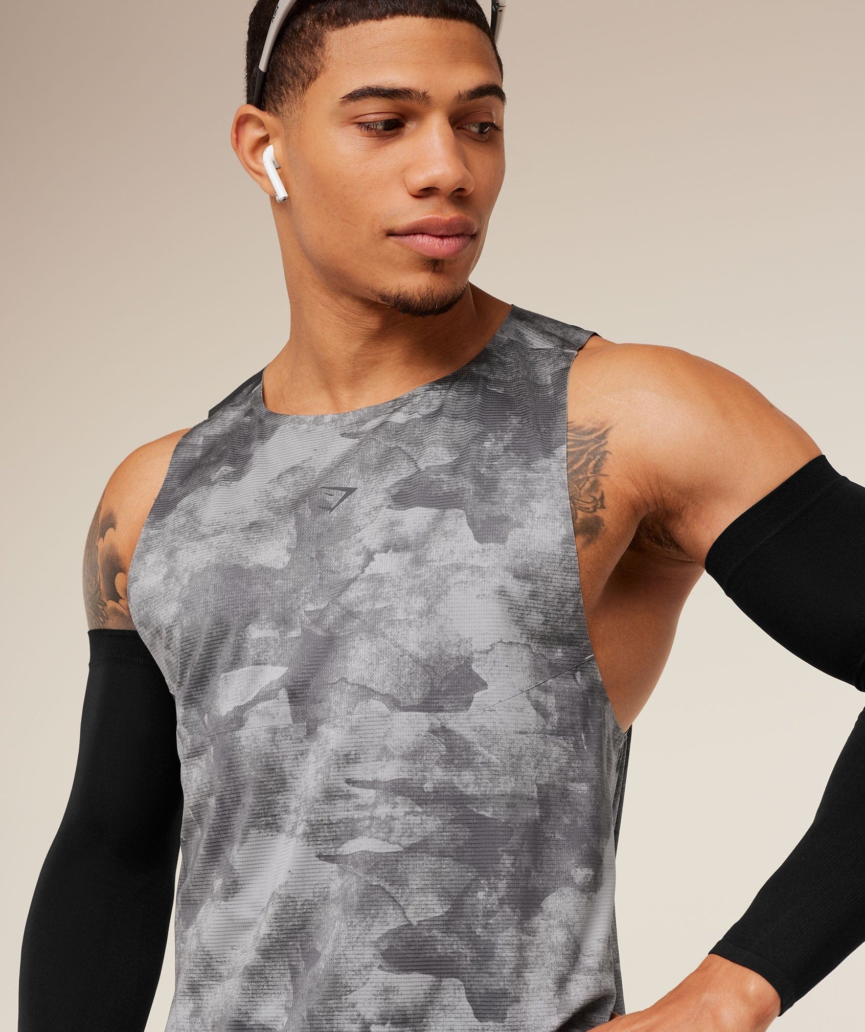 Gymshark Running Elite Tank Linen Brown