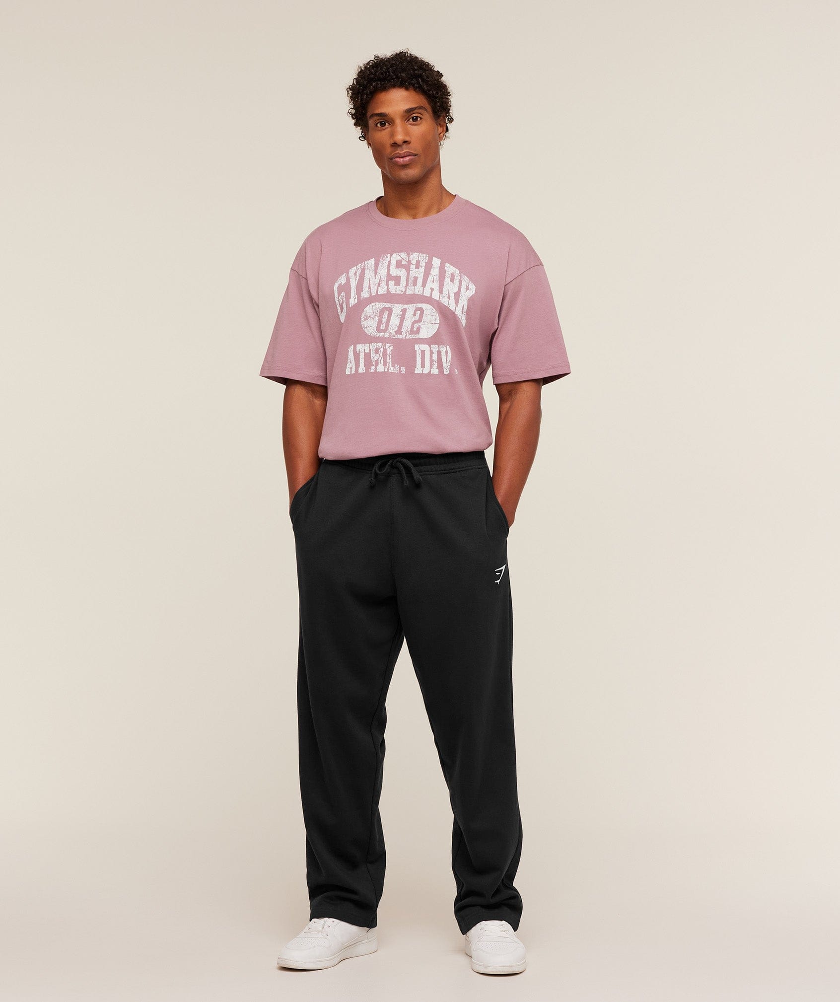 Gymshark Athletic Division Graphic T-Shirt Calm Pink