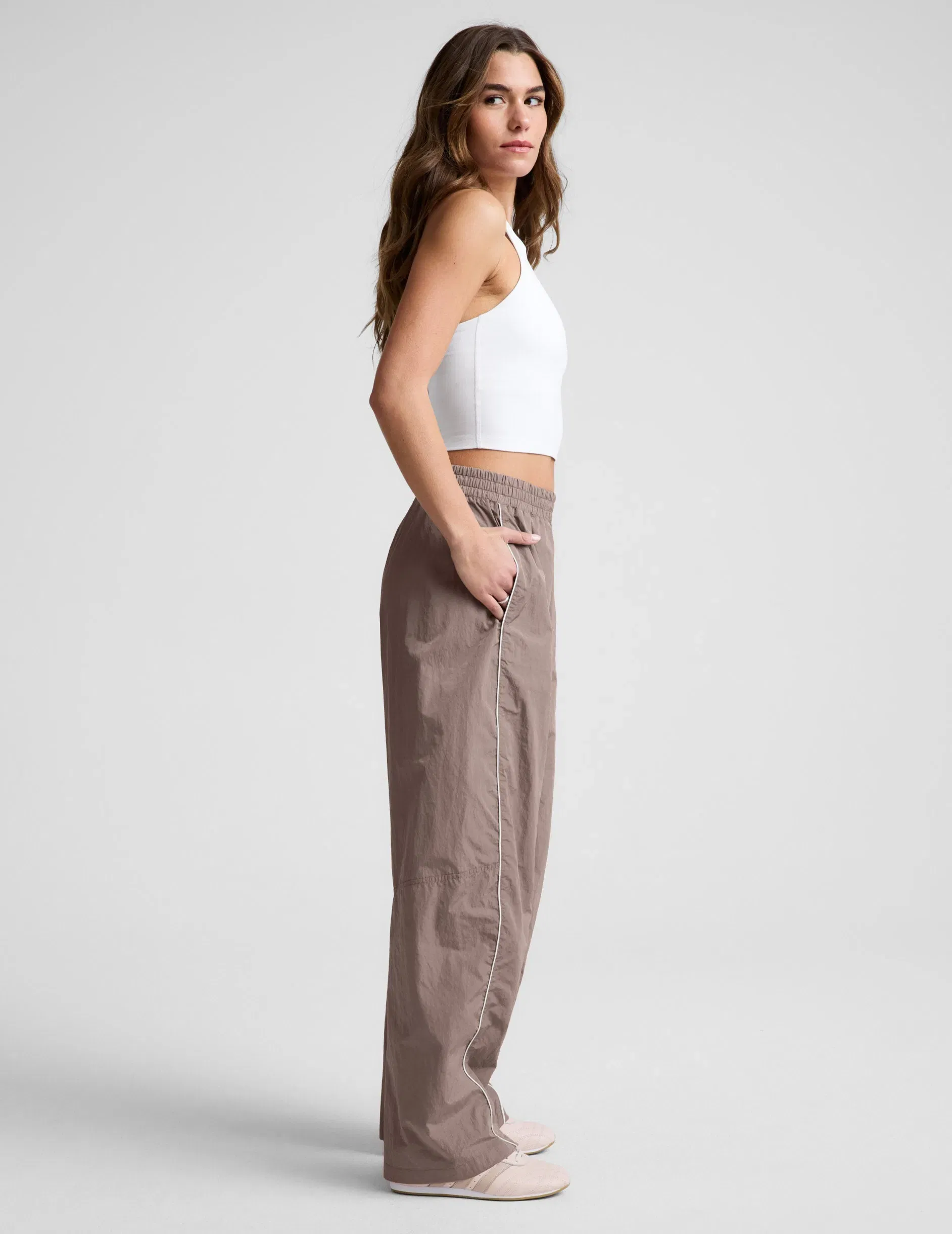 Beyond Yoga Limitless MidRise Barrel Leg Pant Women's