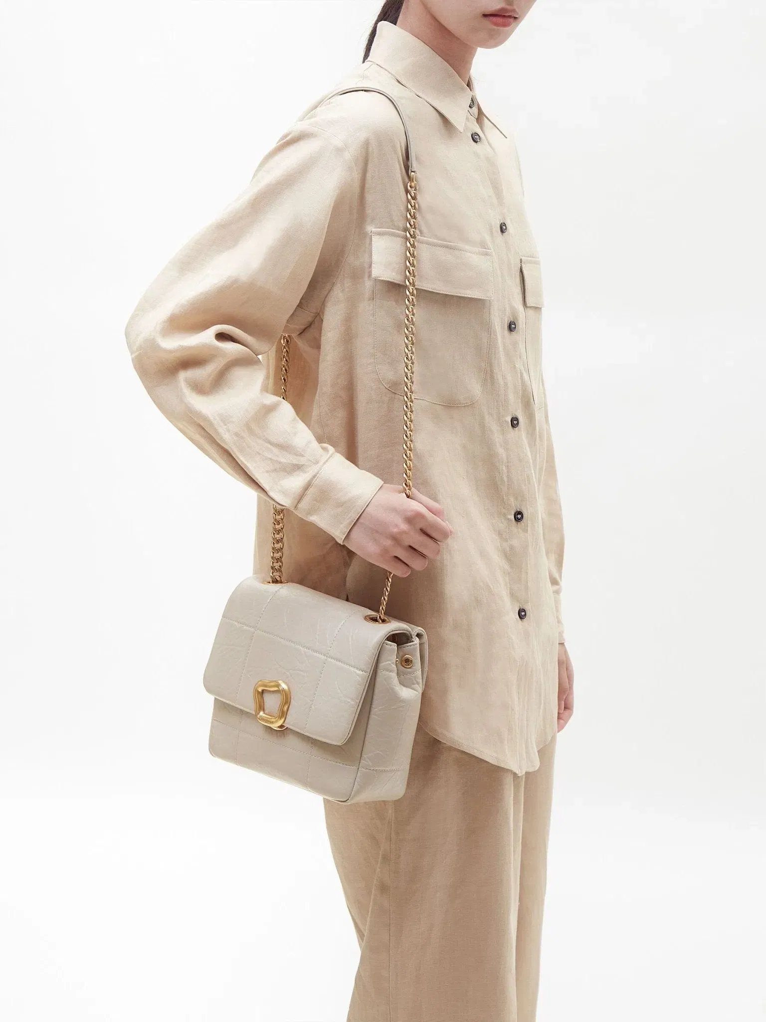 Songmont Medium Chocolate Bag Pearl Grey