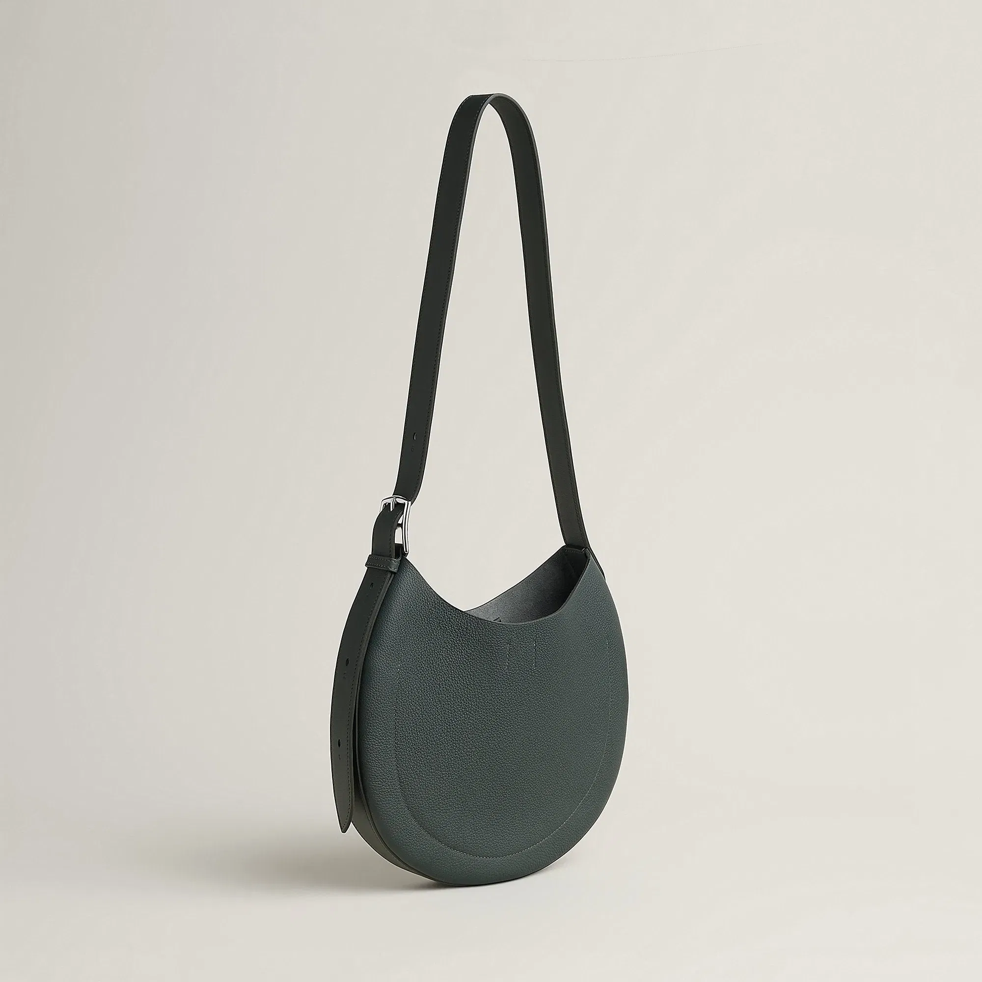 Hermes Arcon Slim Bag Cru