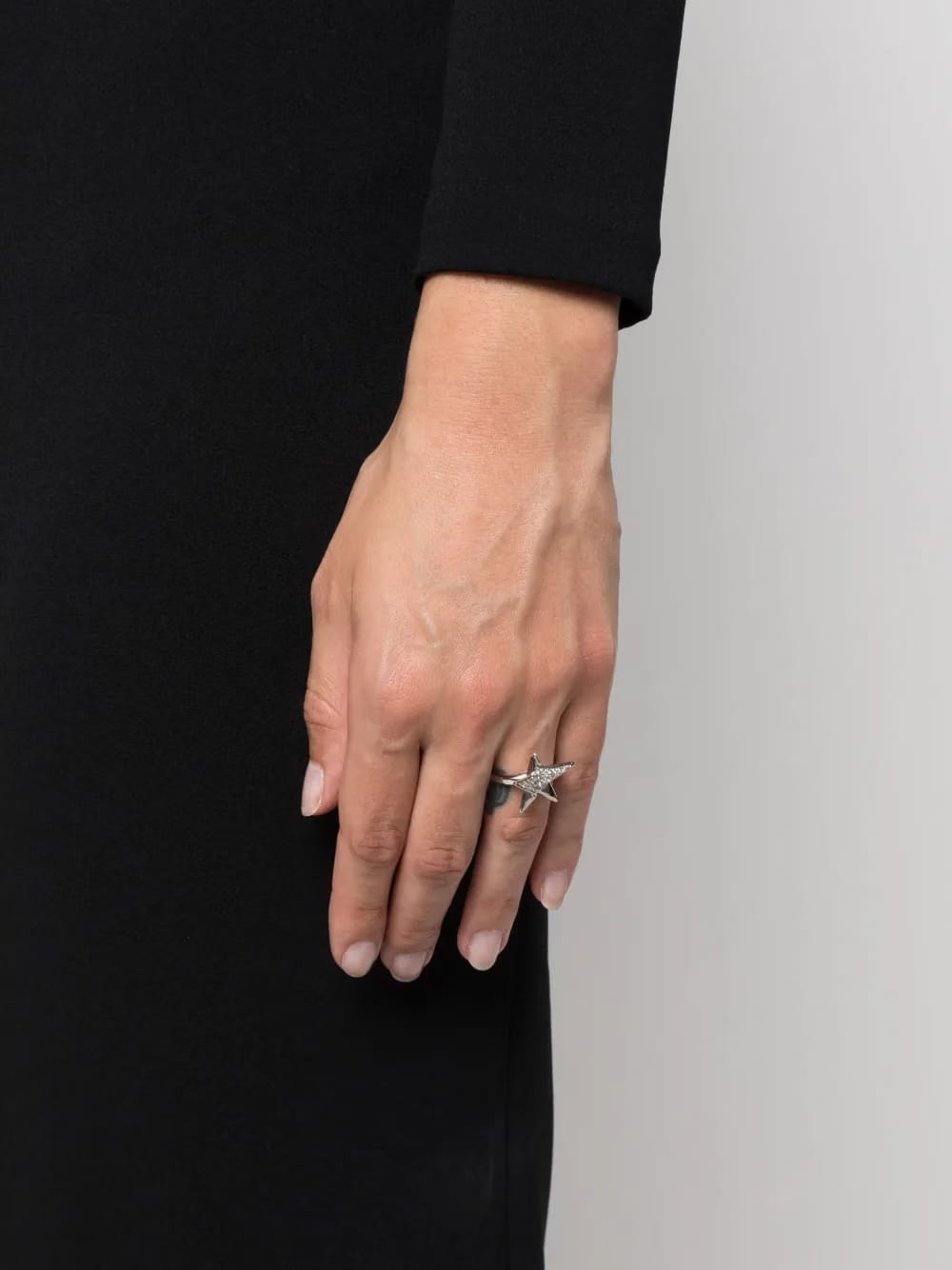logo-engraved star-stud ring