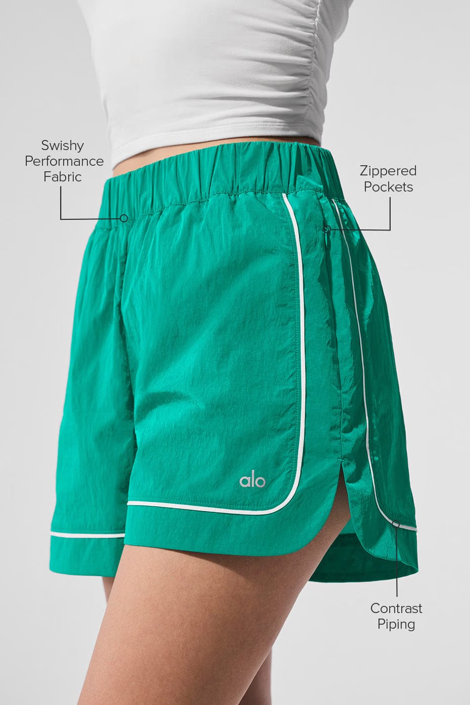 Alo Yoga Motivate Track Short