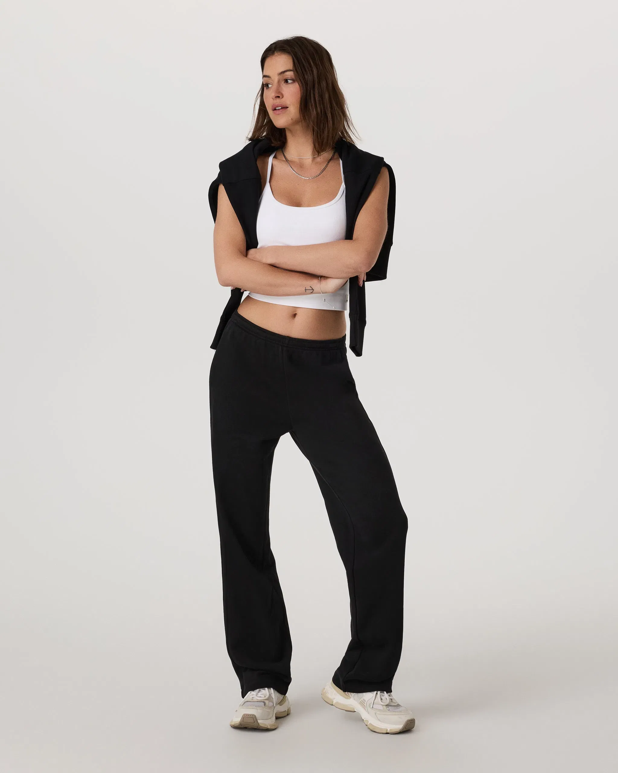 Vuori Sedona Straight Leg Sweatpant Short