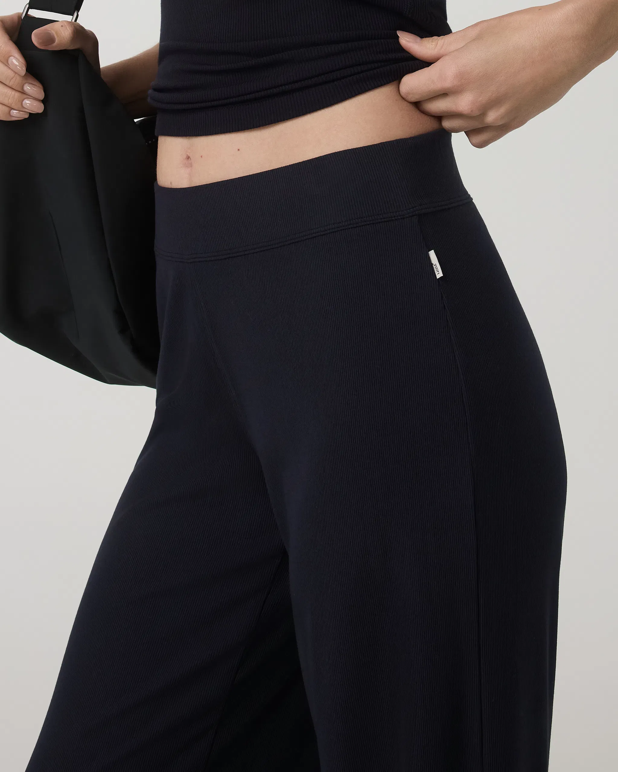 Vuori Pose Wideleg Pant