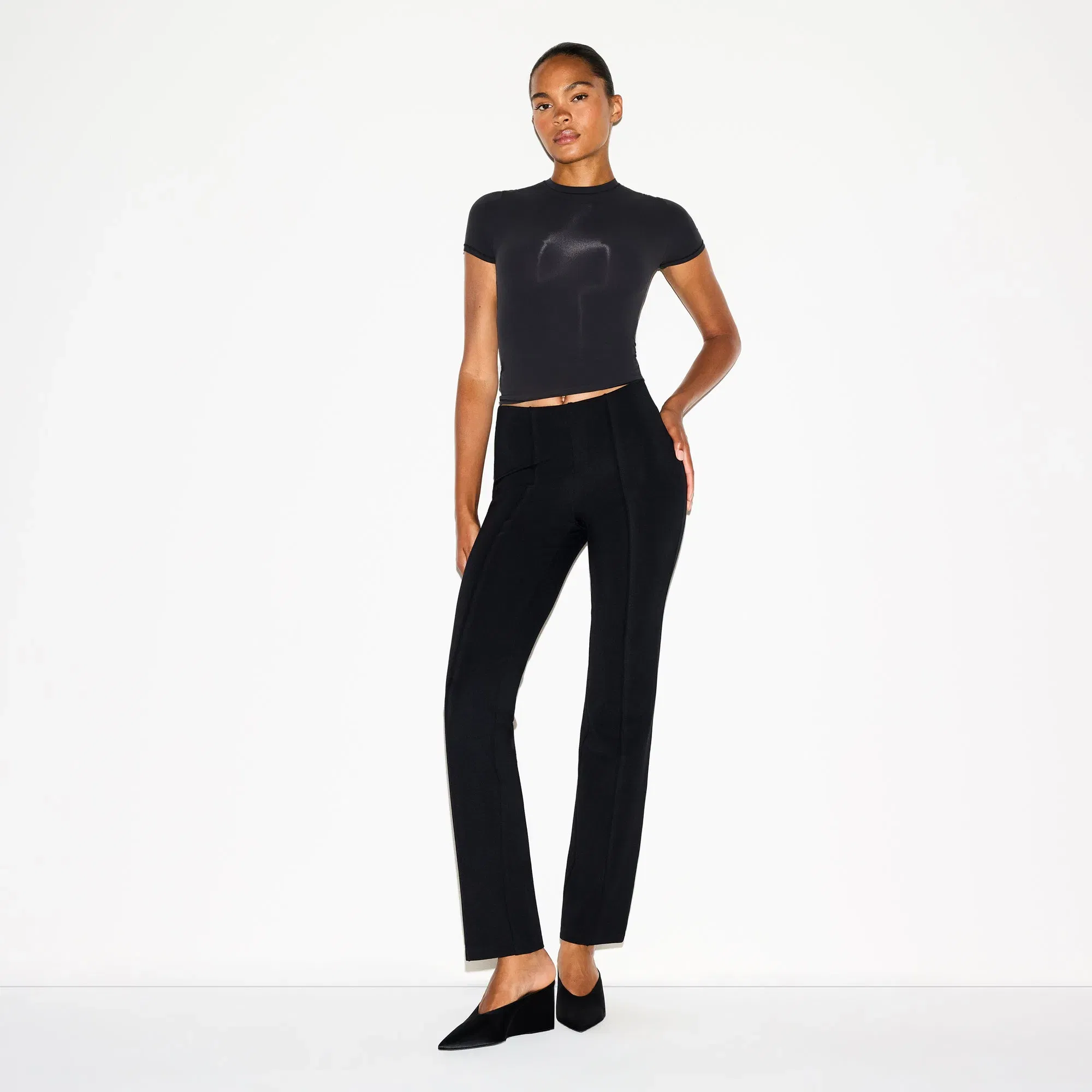 The Essential Collection High-waisted Pintuck Straight Leg Pant