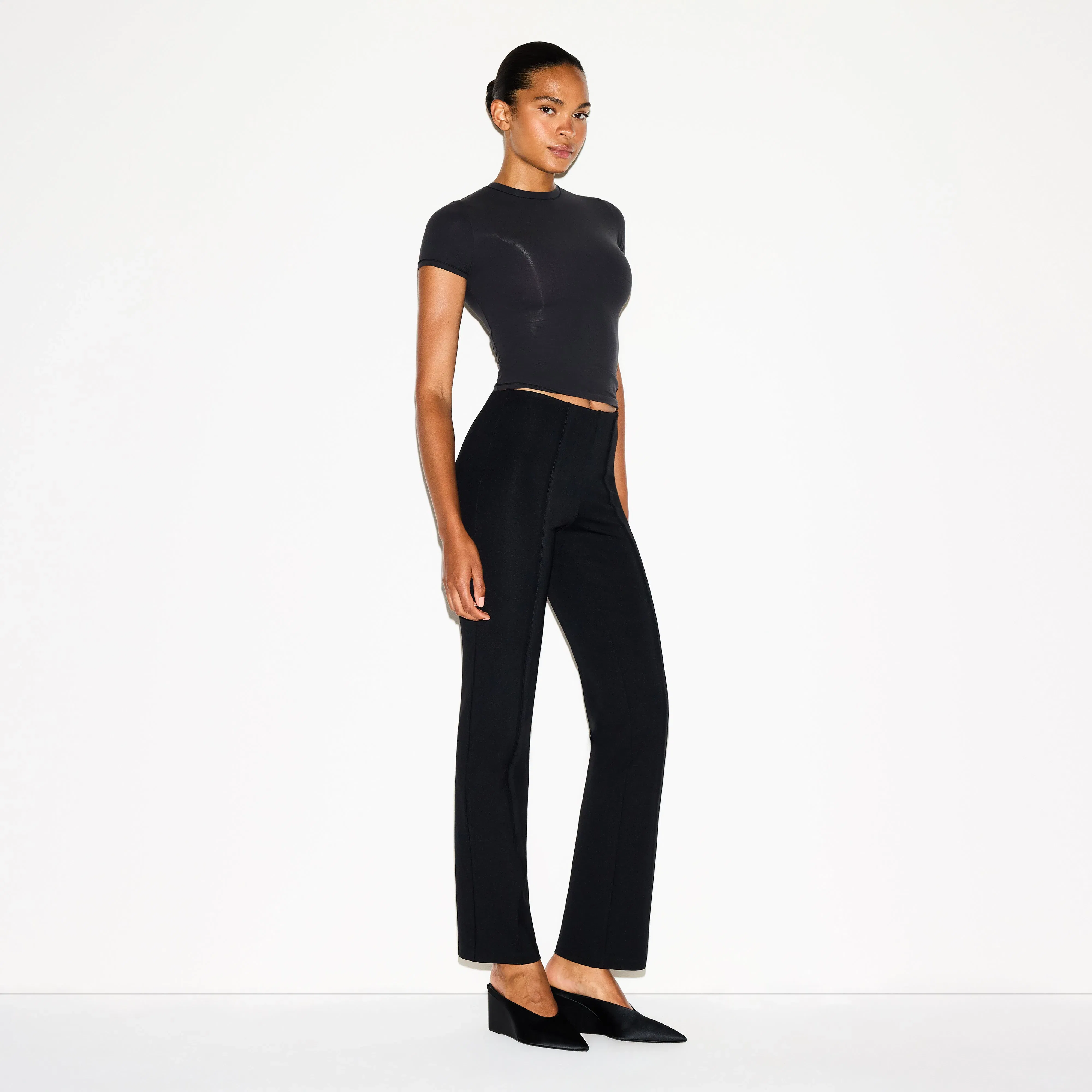 The Essential Collection High-waisted Pintuck Straight Leg Pant