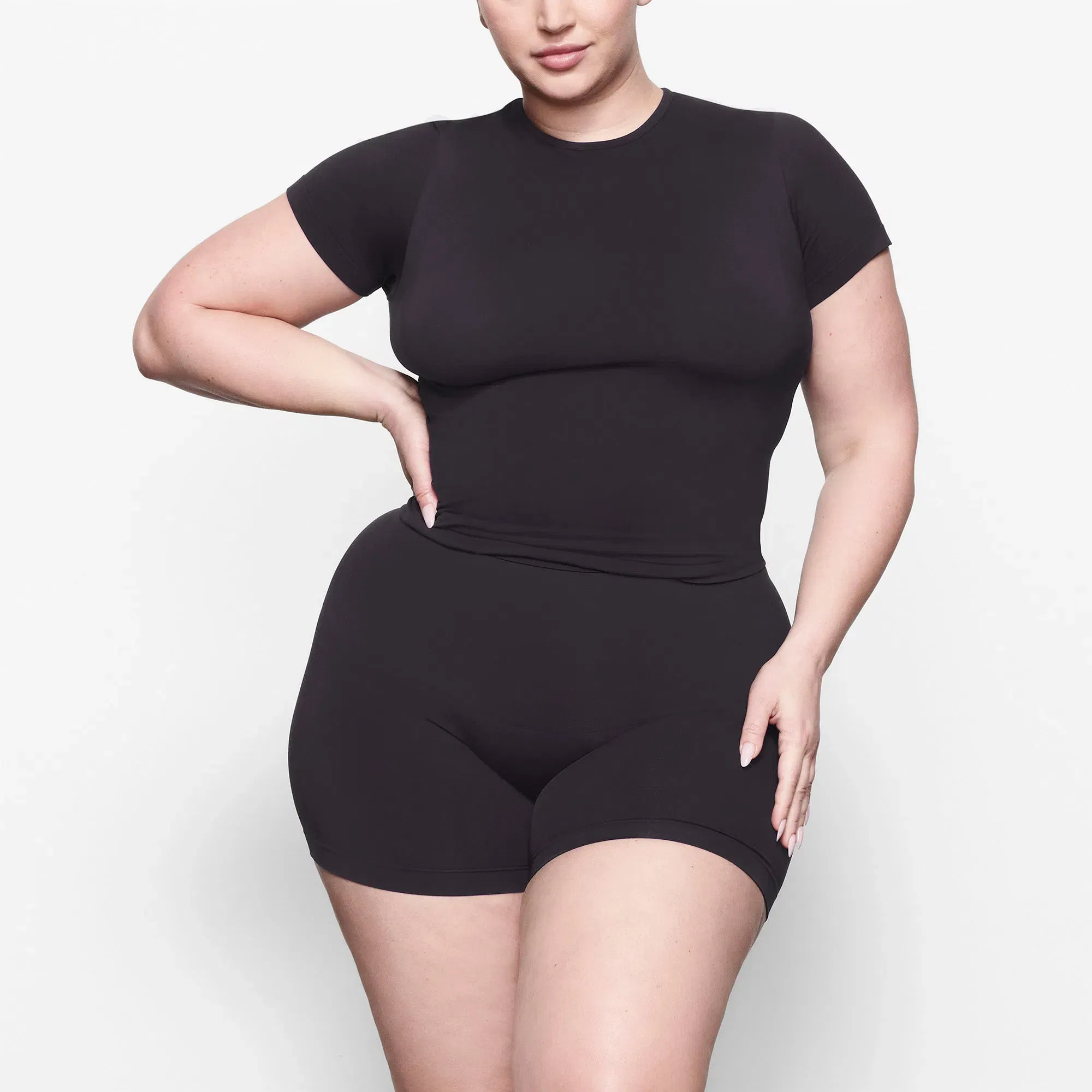 Soft Smoothing Seamless T-shirt