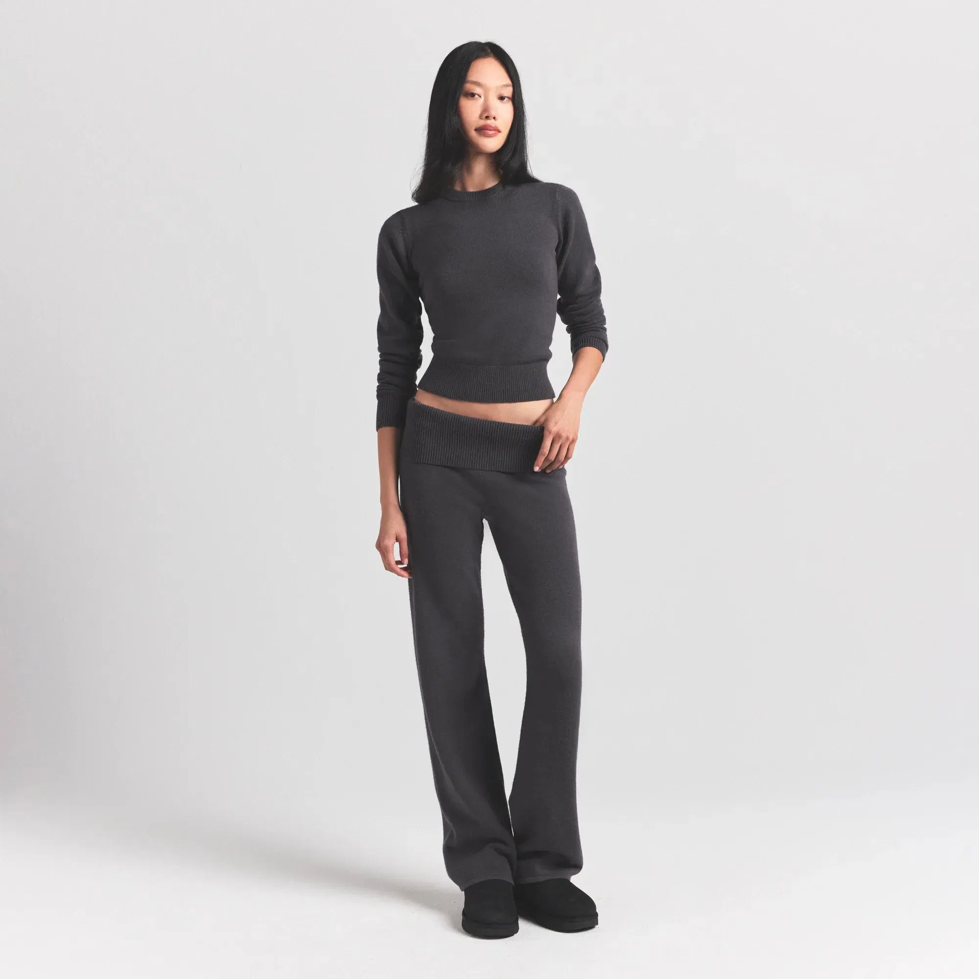 Sweater Knits Ribbed Long Sleeve Fitted Crew Neck
