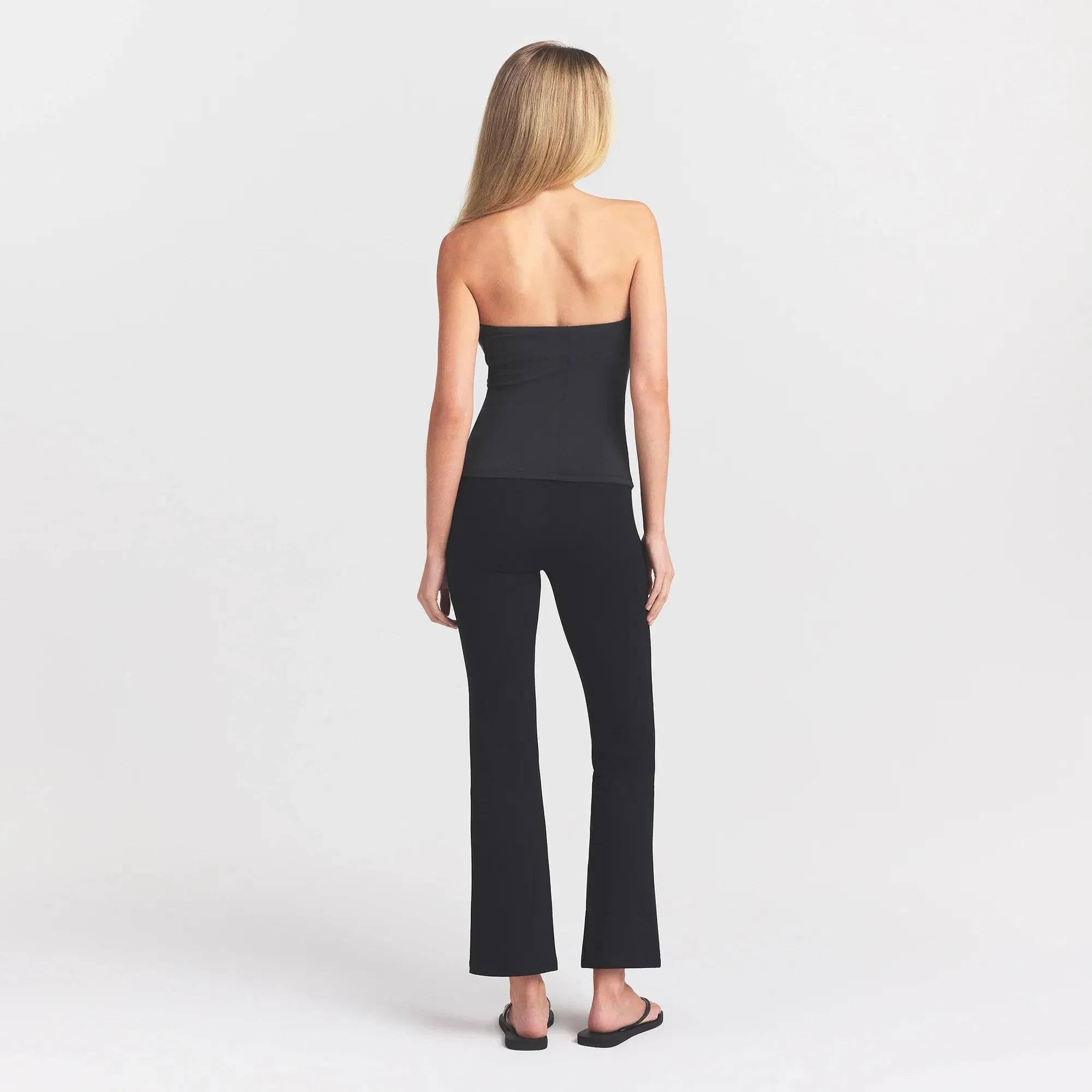 The Essential Collection High-waisted Cropped Kick Flare Pant
