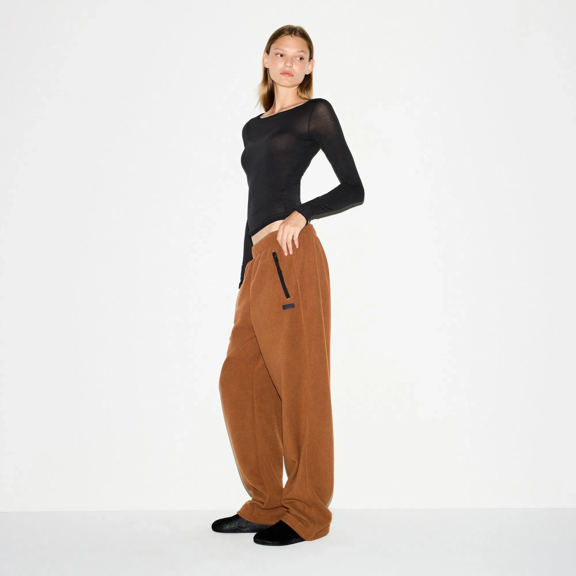 Outdoor Fleece Straight Leg Pant