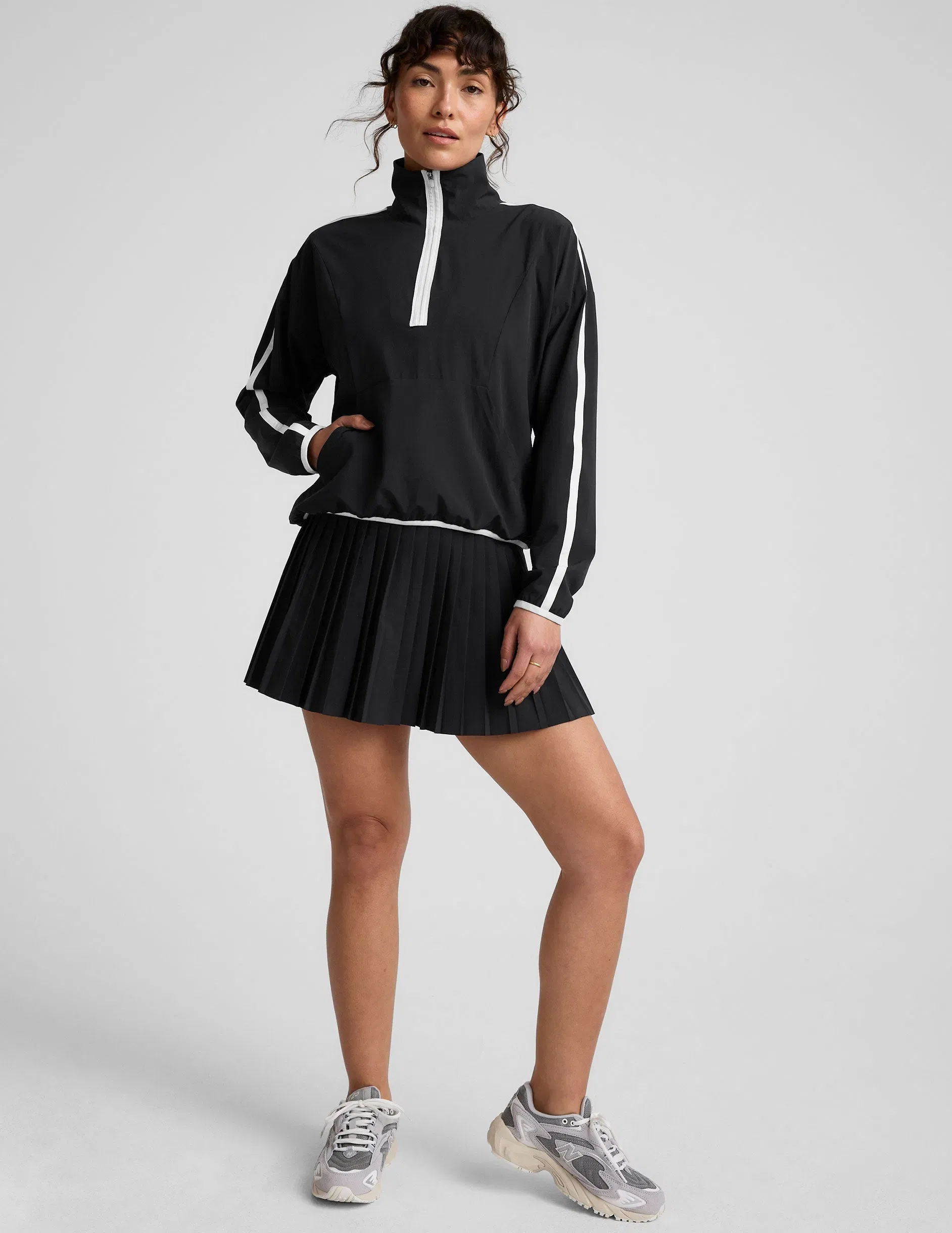 Beyond Yoga Stretch Woven Course Contrast Half Zip Pullover Women's