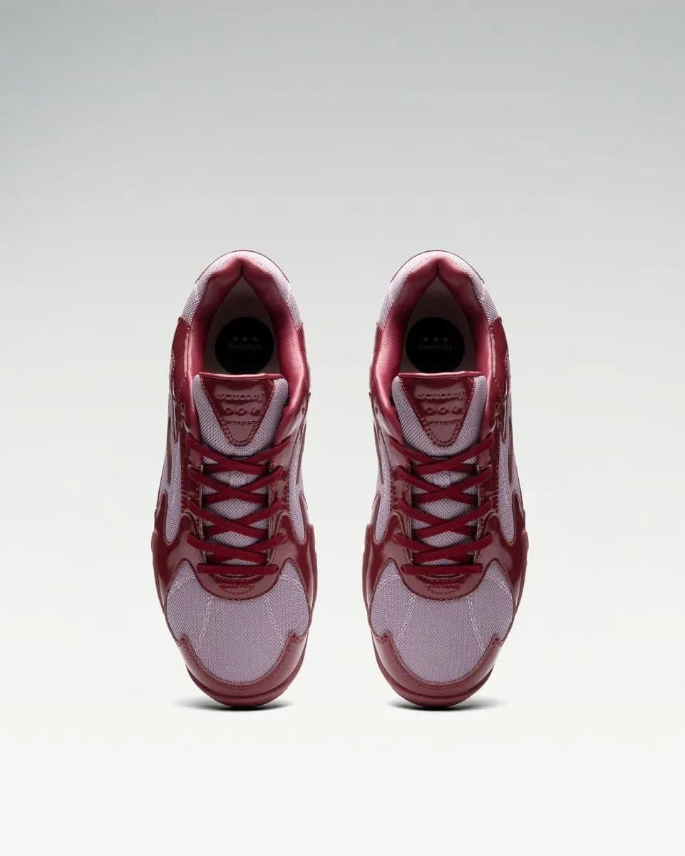 Saucony Momentum S Currant | Nirvana