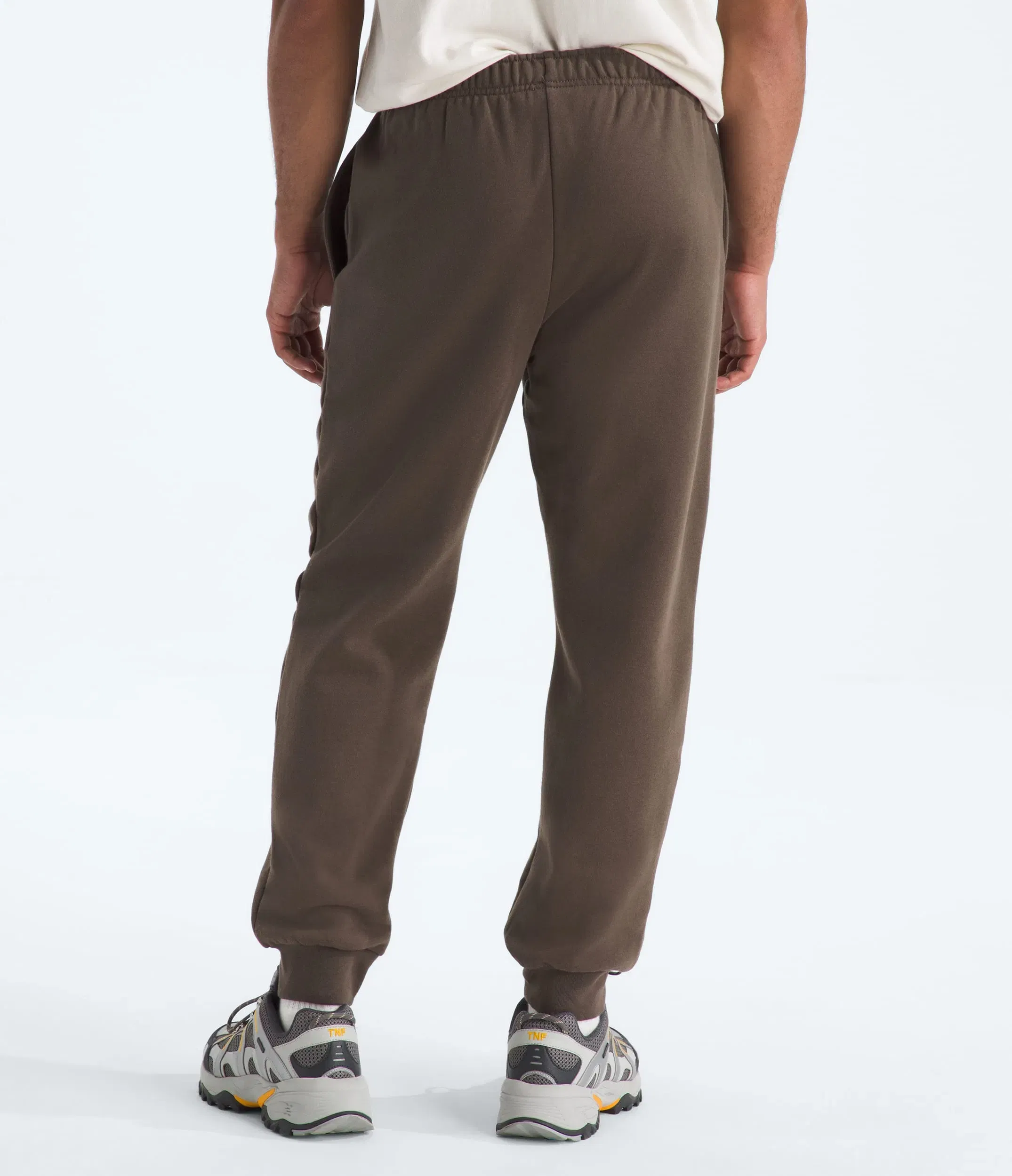 The North Face Men’s Evolution Simple Dome Regular Joggers Smokey Brown