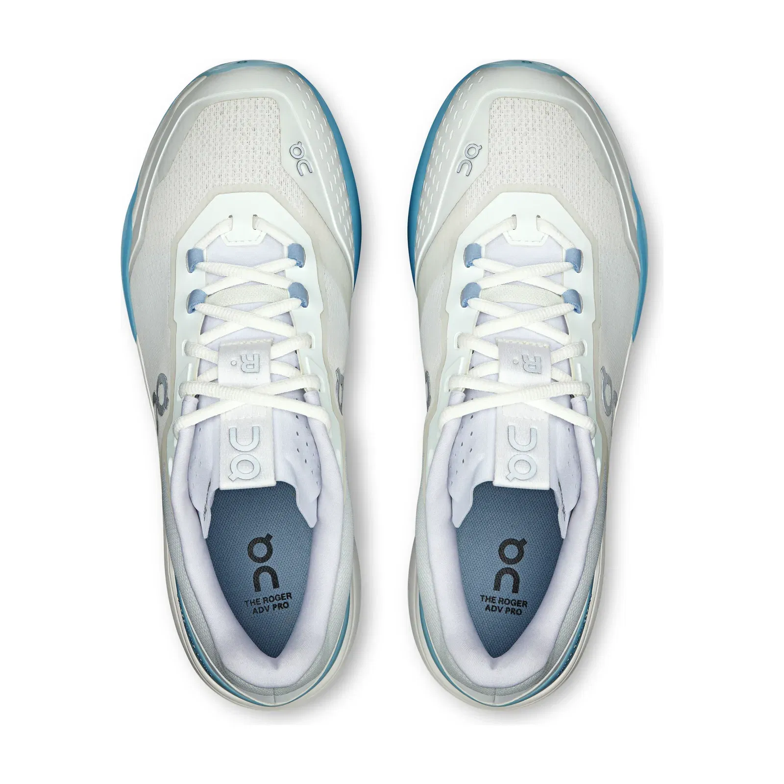 On The Roger Advantage Pro White Chambray