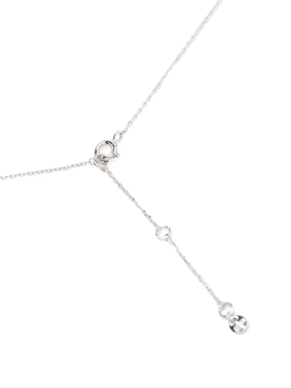 lobster claw fastening necklace