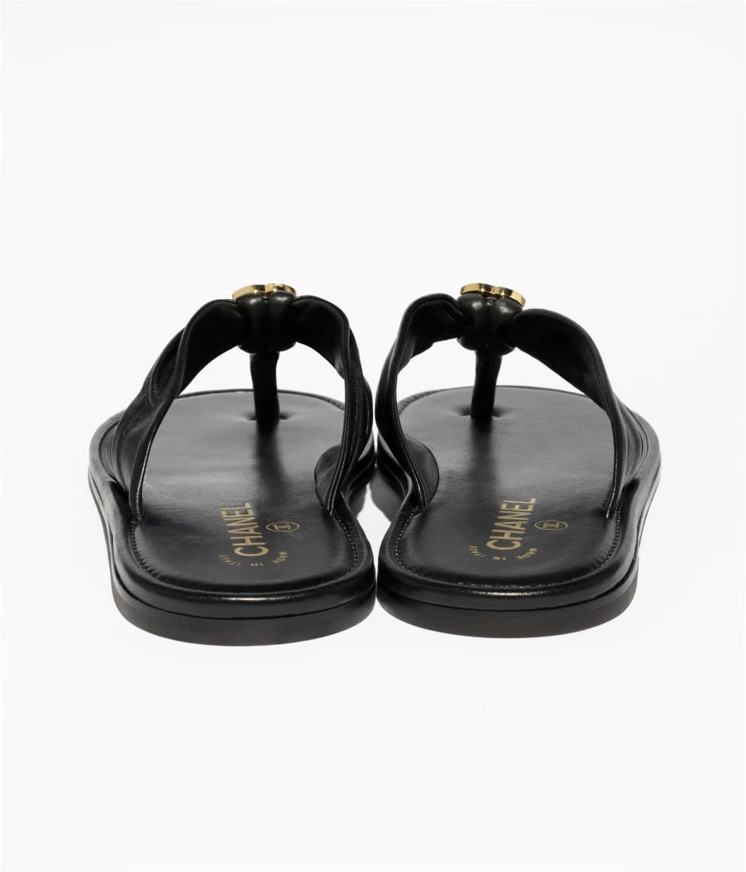 The CHANEL Coco Beach 2026 collection Thongs