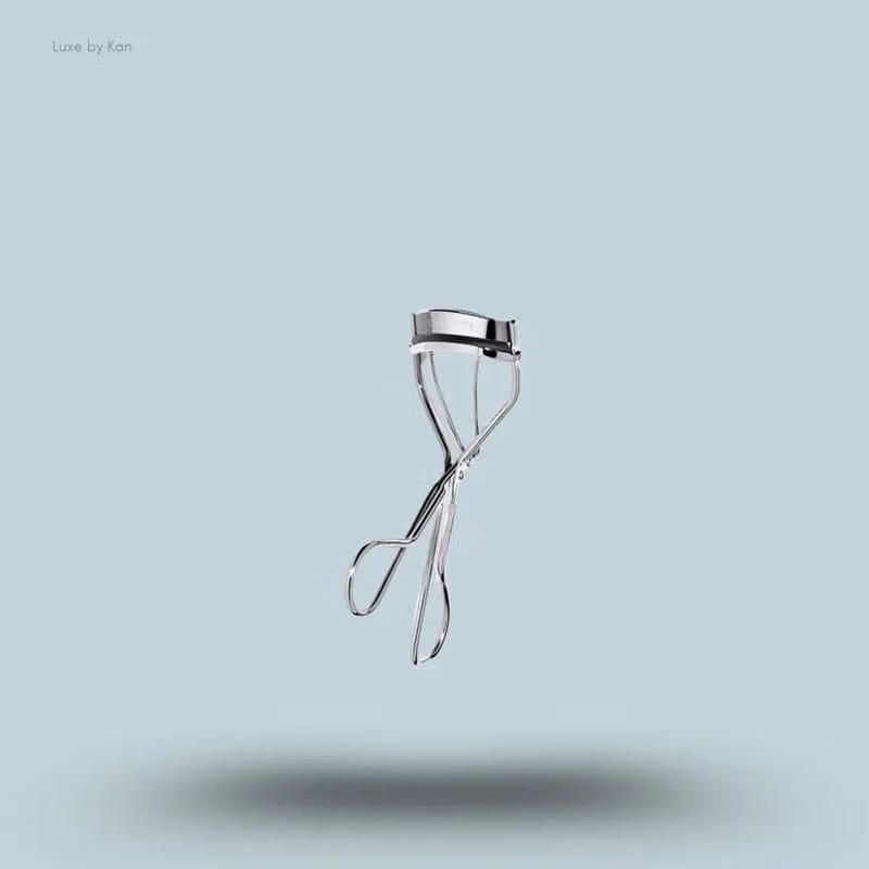 Chanel Le Recourbe Cils De Chanel Eyelash Curler