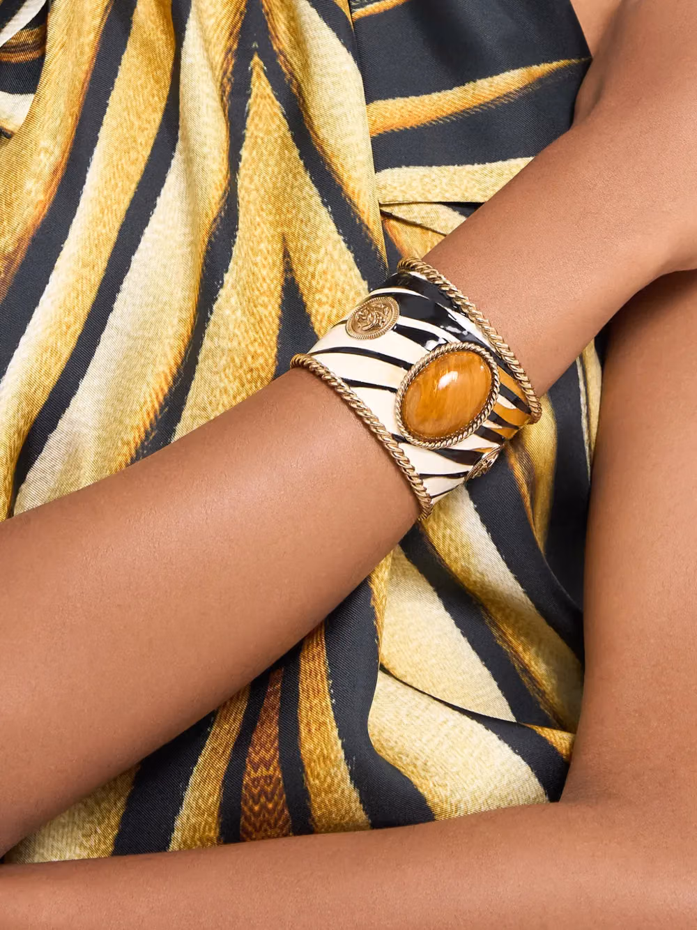 enameled metal bracelet