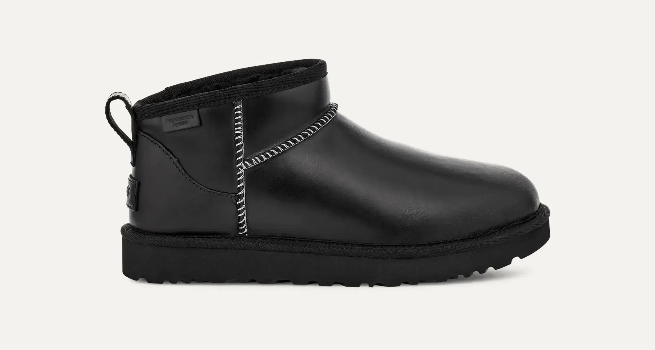 Ugg Classic Ultra Mini Leather Regen Black (Women's)