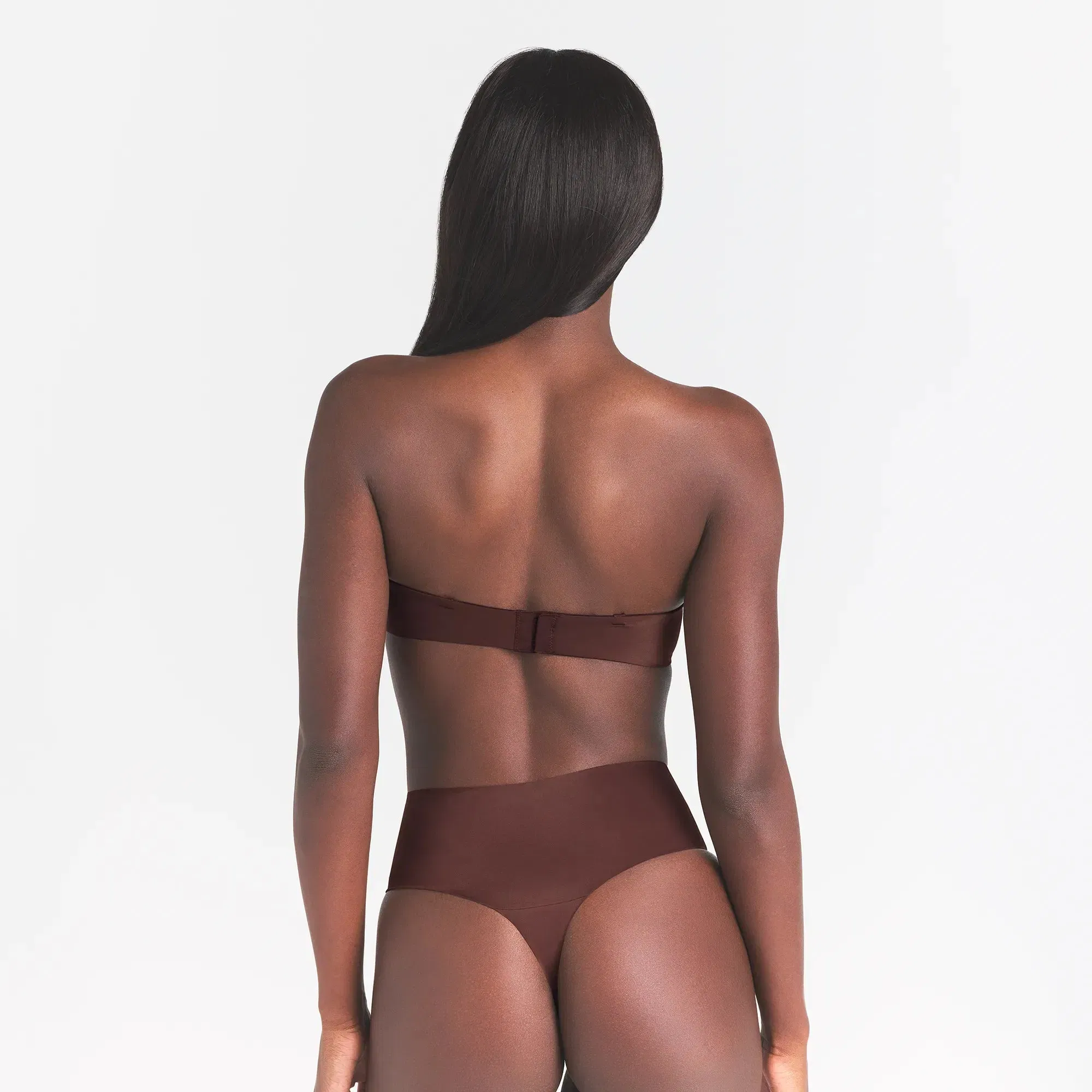 Smoothing Intimates Strapless Bra — Part 1