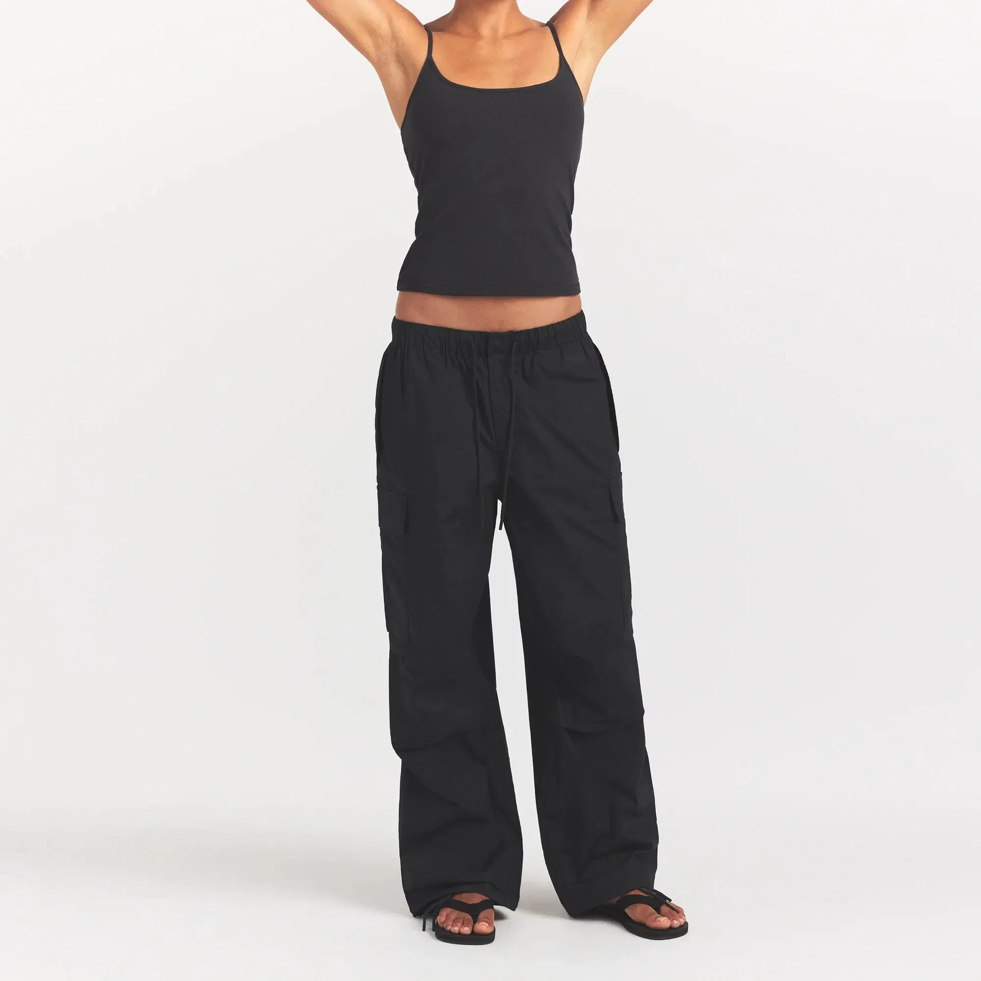 Woven Cotton Oversized Low Rise Cargo Pant