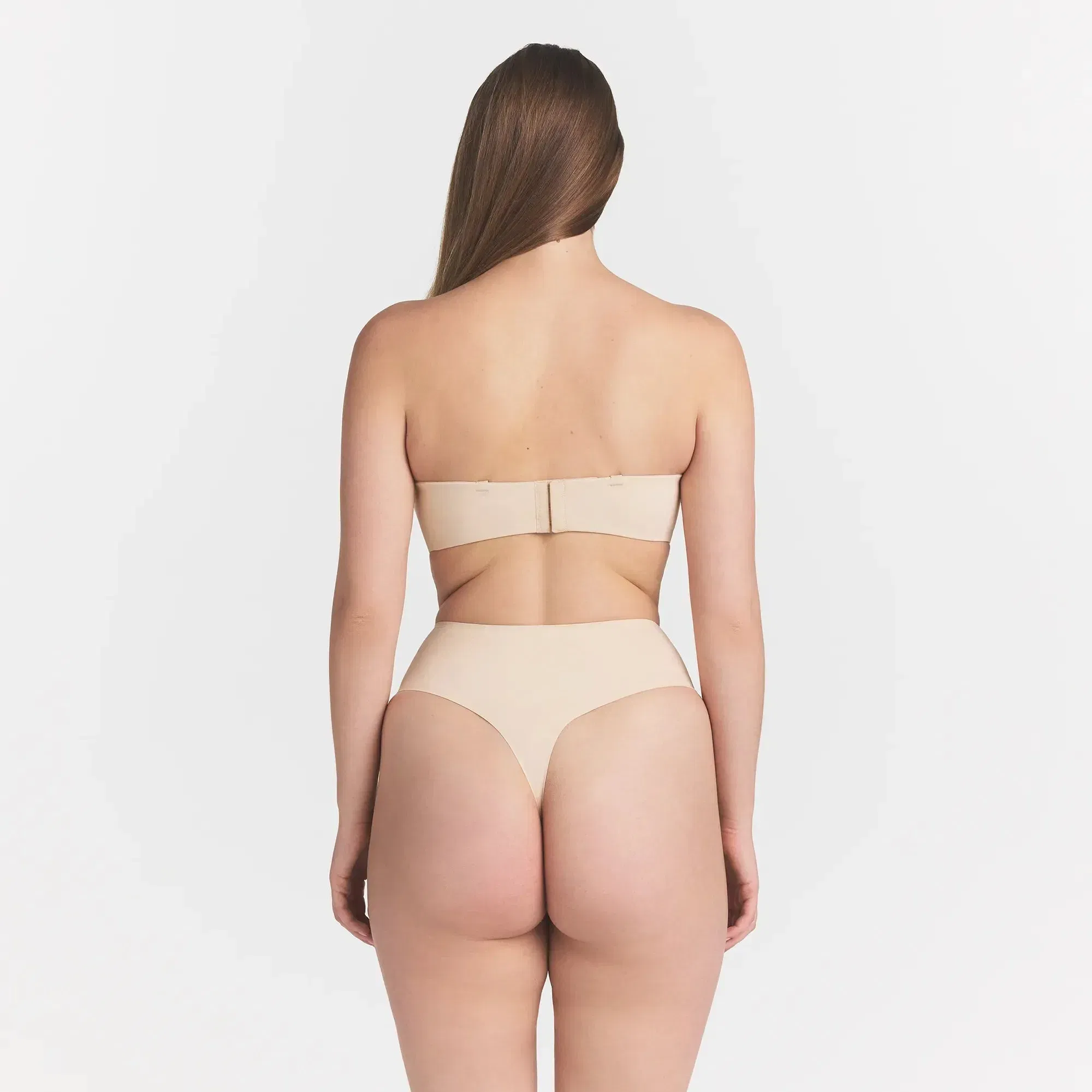 Smoothing Intimates Strapless Bra — Part 3