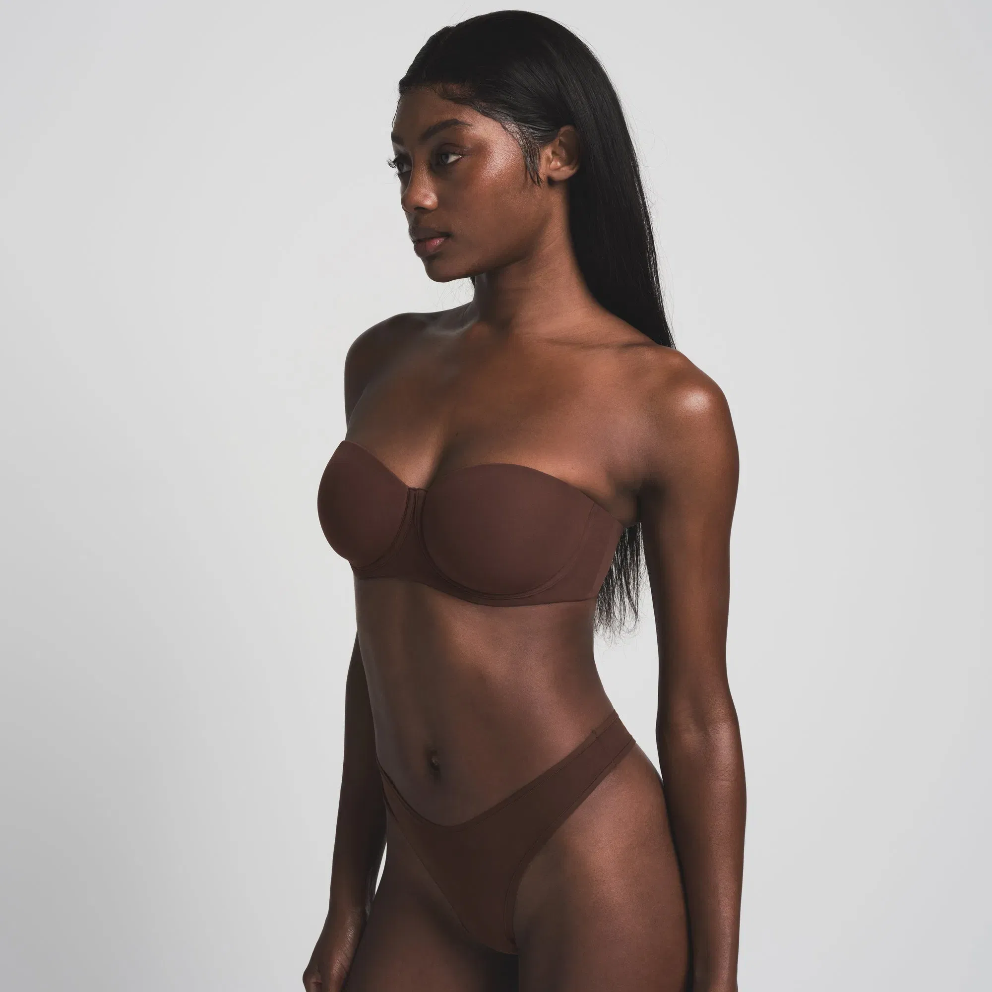 Fits Everybody Strapless Bra — Part 1