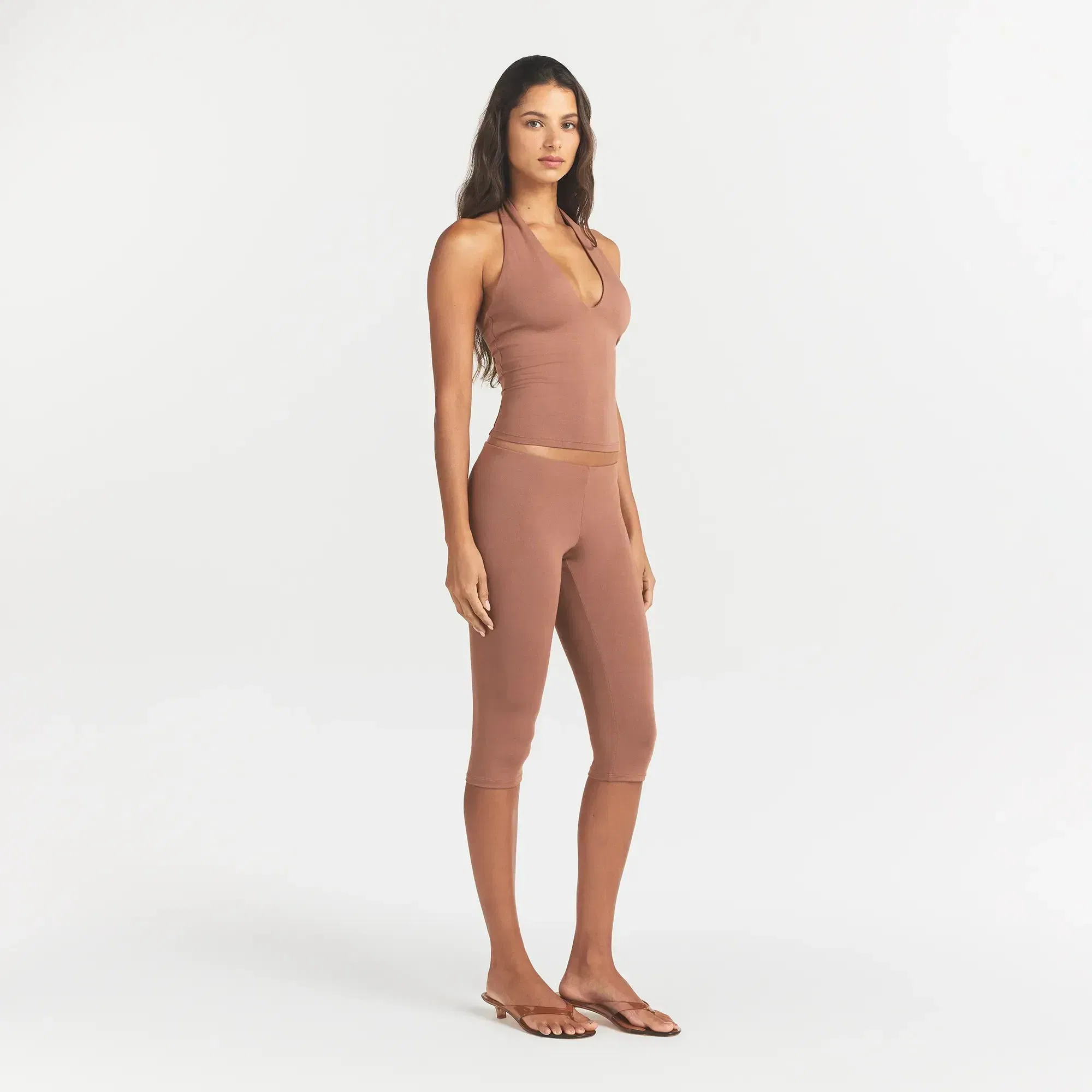 Smooth Layers High-waisted Capri