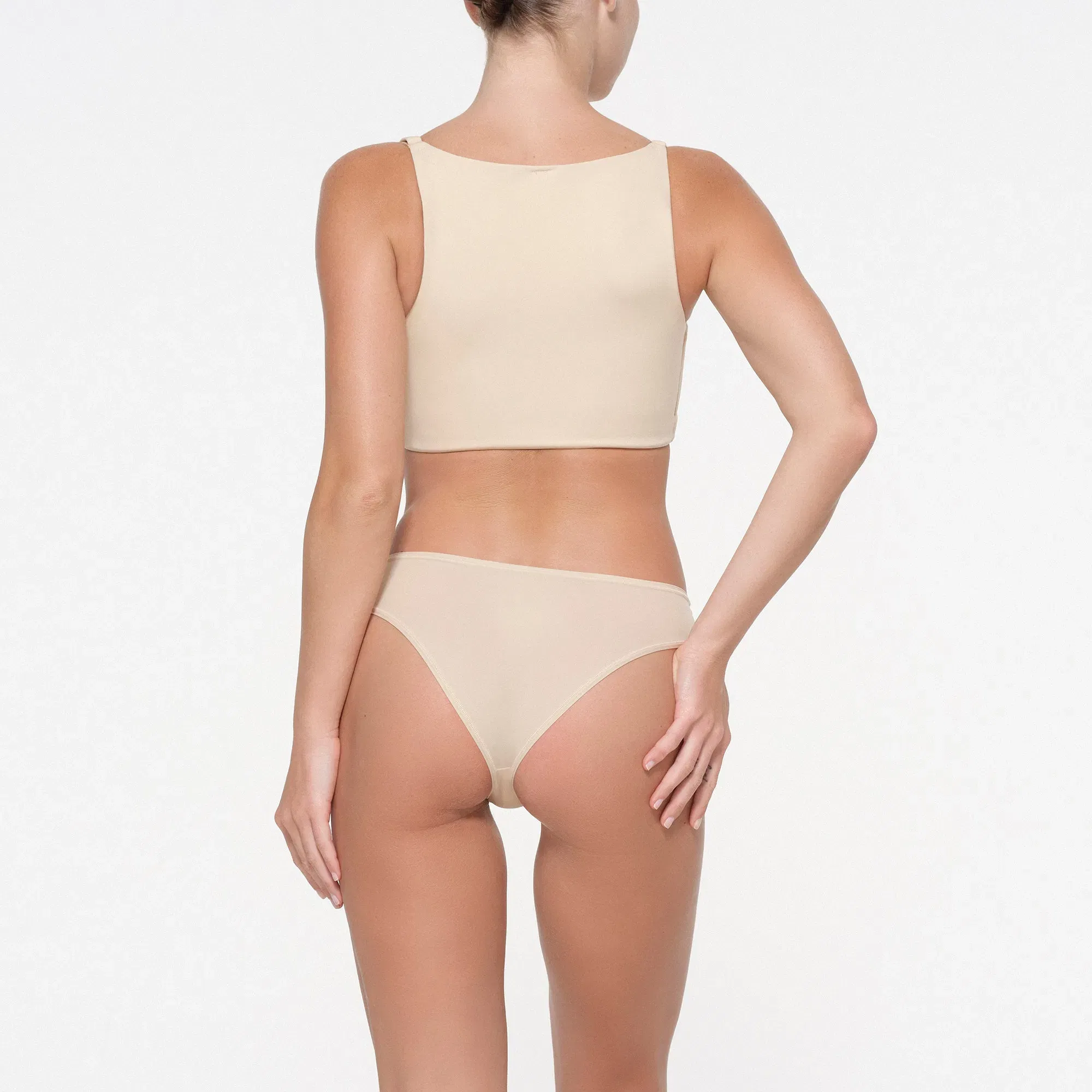 Fits Everybody Back Smoothing Full Coverage Bra — Part 1