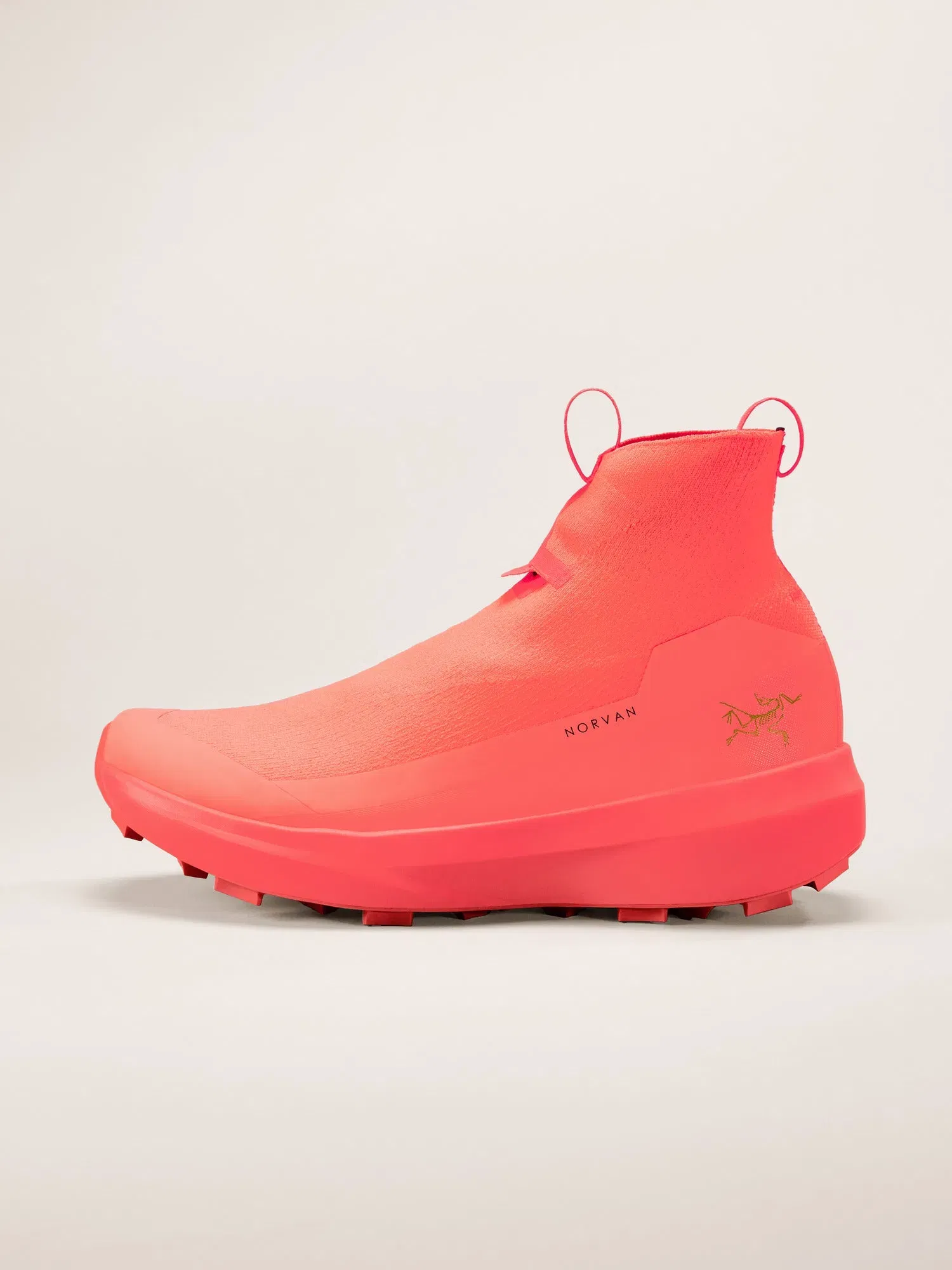 Arcteryx Outlet Norvan 4 Nivalis Gtx Shoe Womens Sour Cherry
