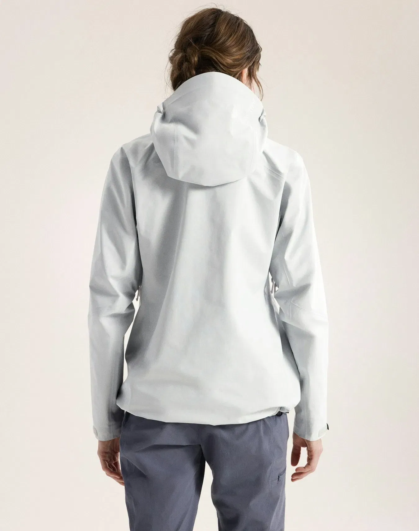 Arc'teryx Beta SL Jacket Women's Solitude