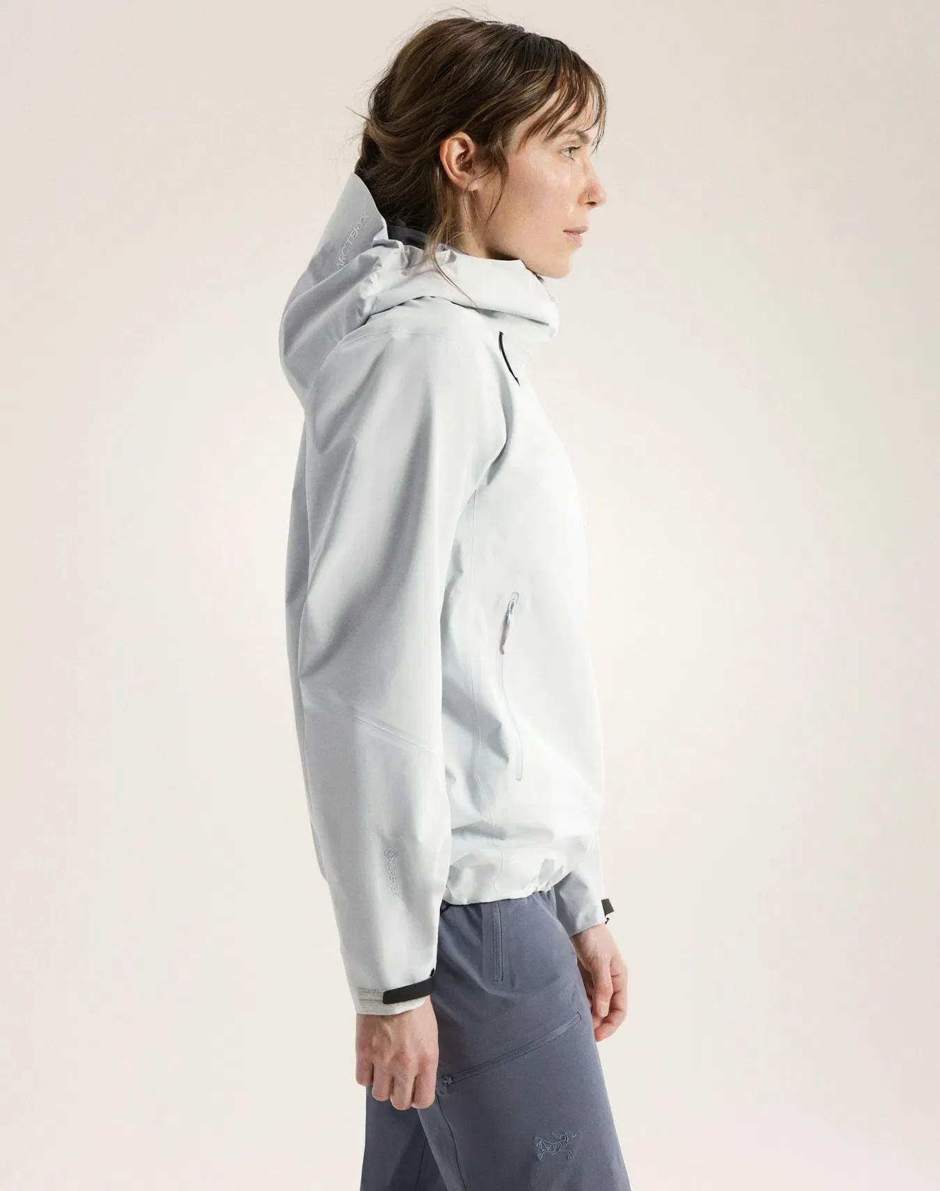 Arc'teryx Beta SL Jacket Women's Solitude