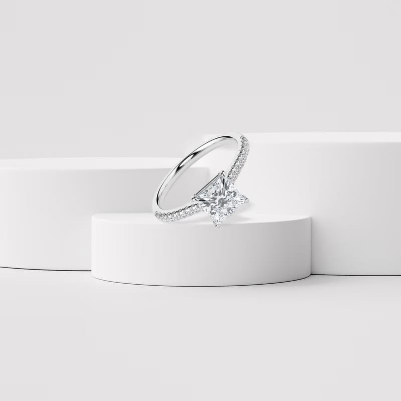 Princess Cut Solitaire Ring_in-stock