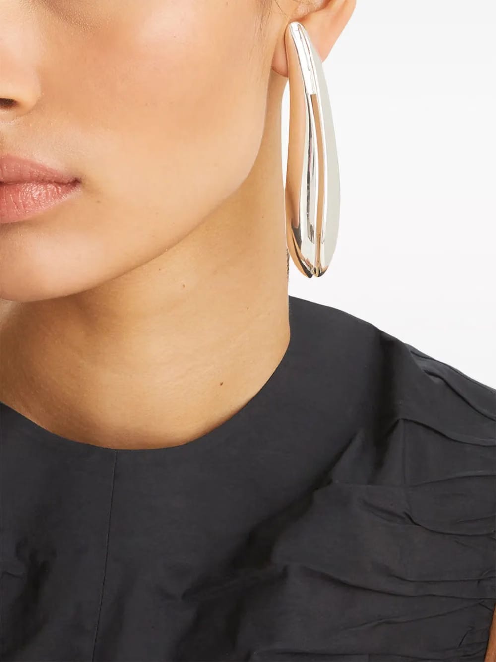 Elongated Wave clip-on earrings