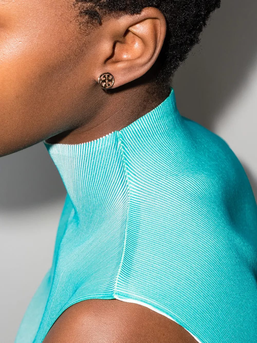 Miller round stud earrings