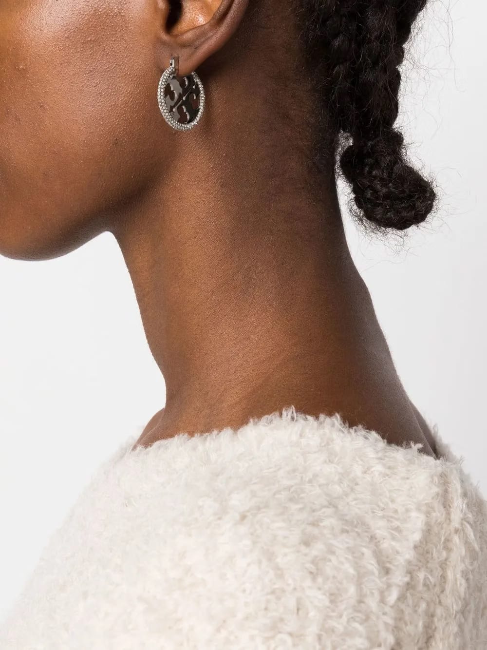logo round earrings