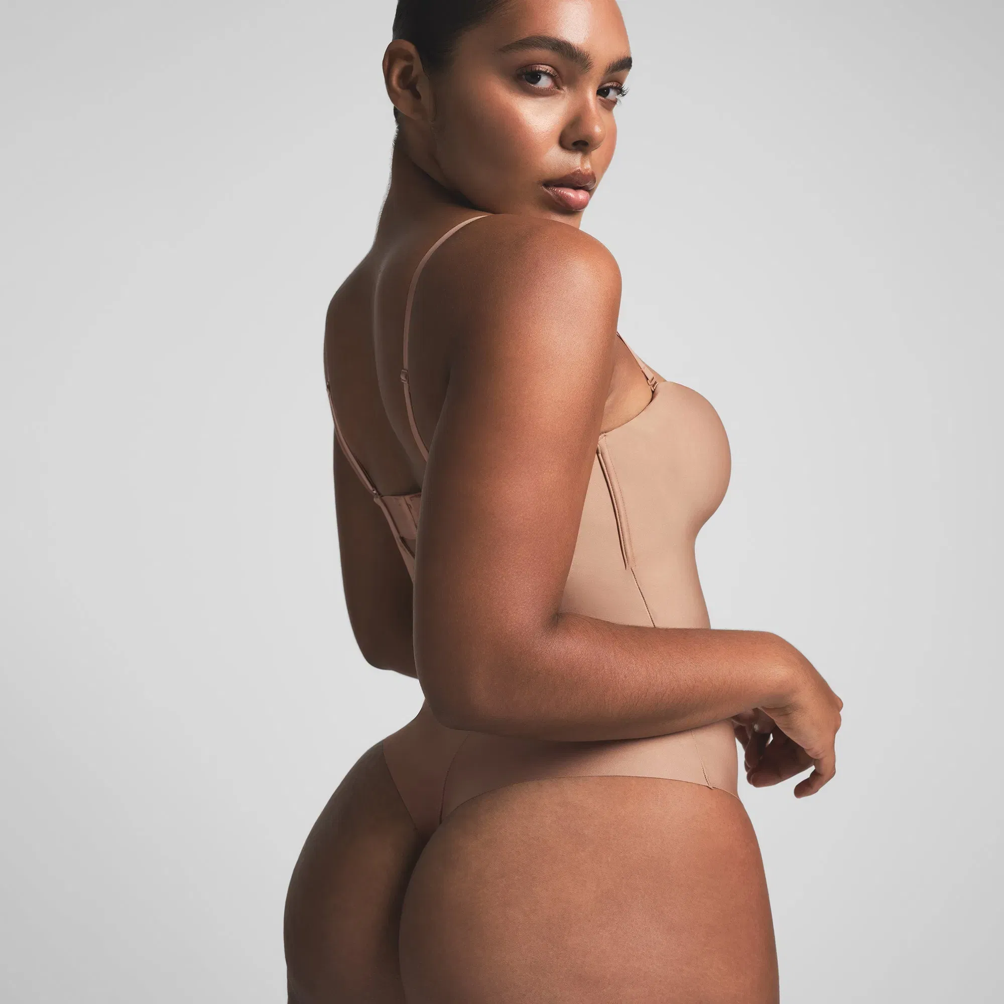 Skims Body Underwire Thong Bodysuit