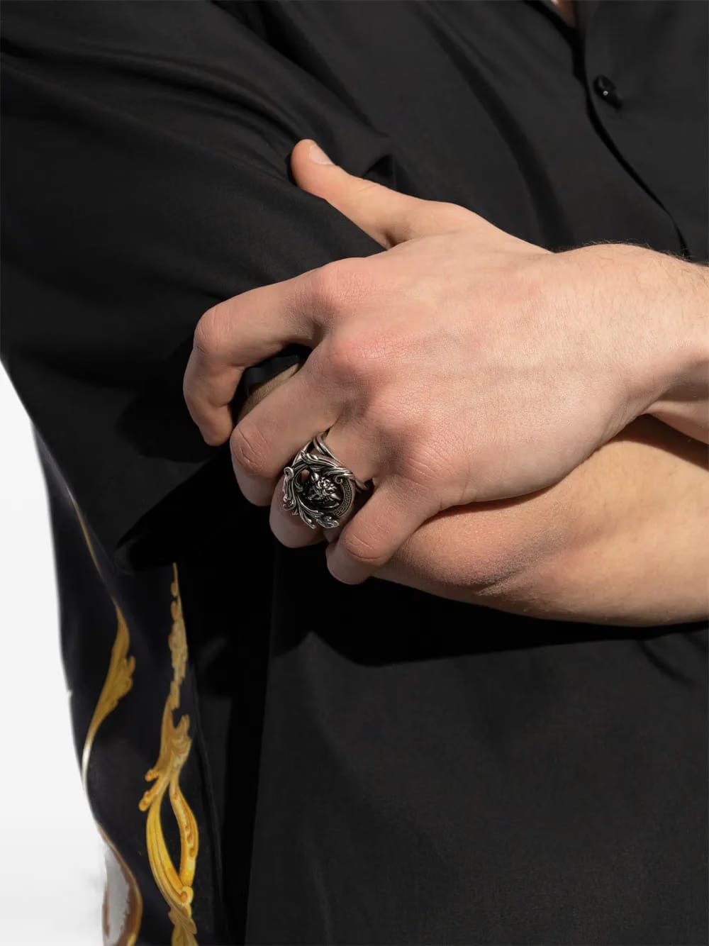 Medusa Barocco ring