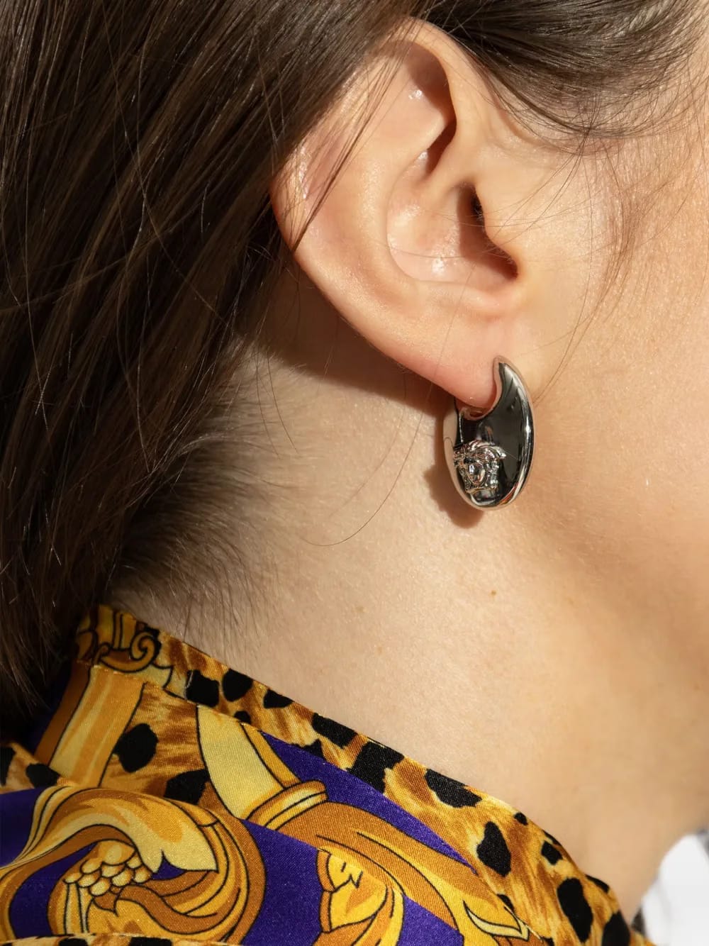 Medusa-head hoop earrings