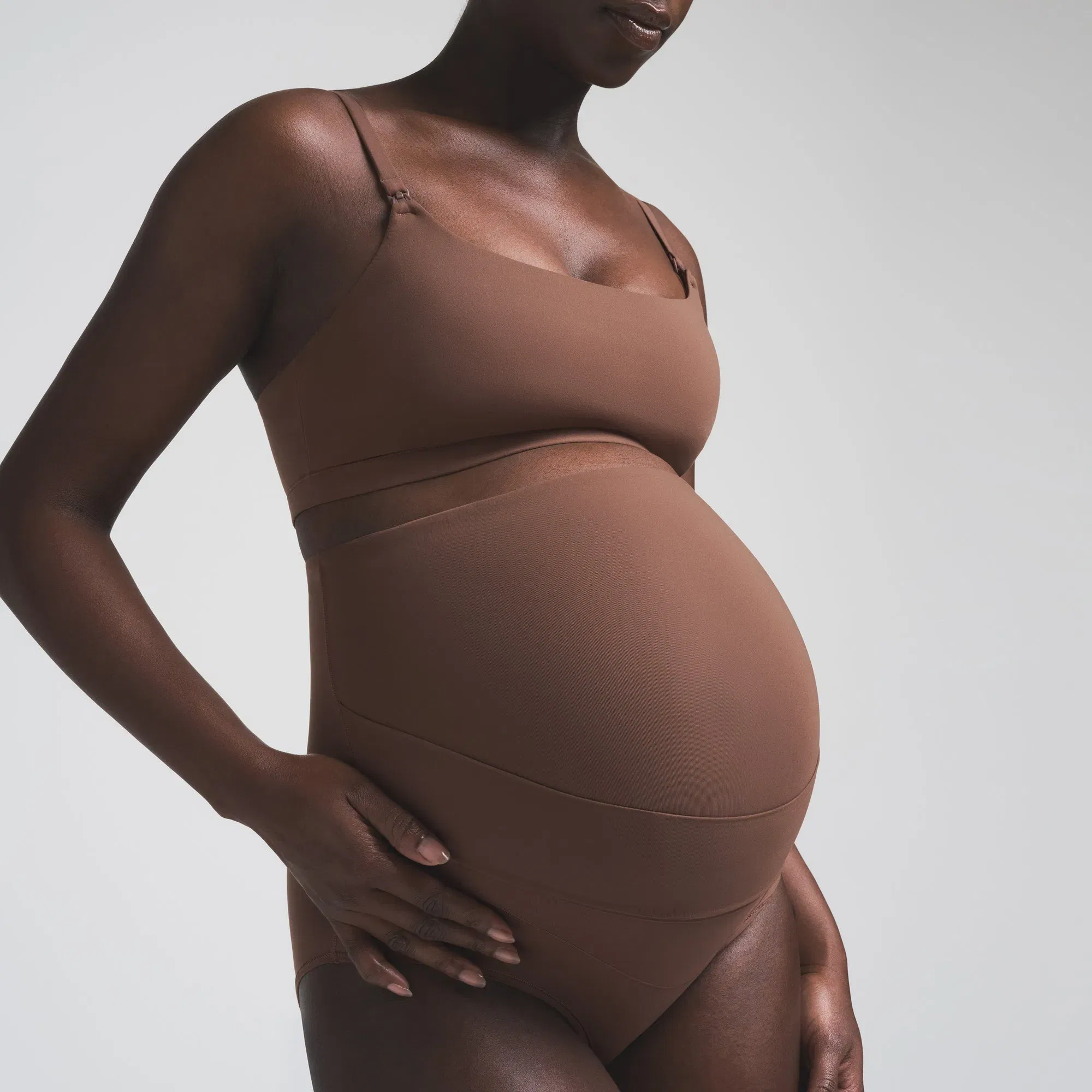 Fits Everybody Maternity Banded High-waisted Brief