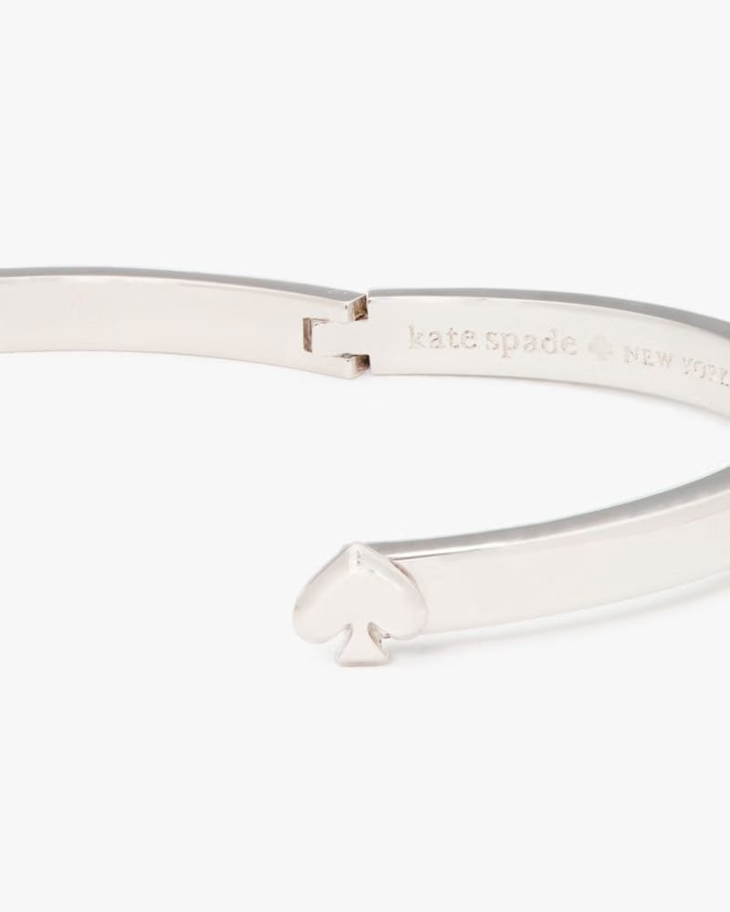 Everyday Spade Thin Metal Bangle