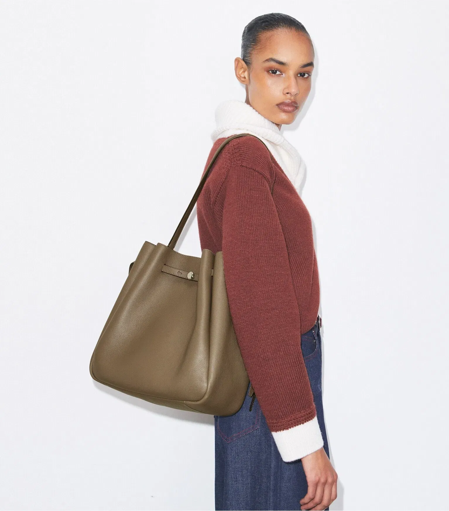 Large Romy Bucket Bag