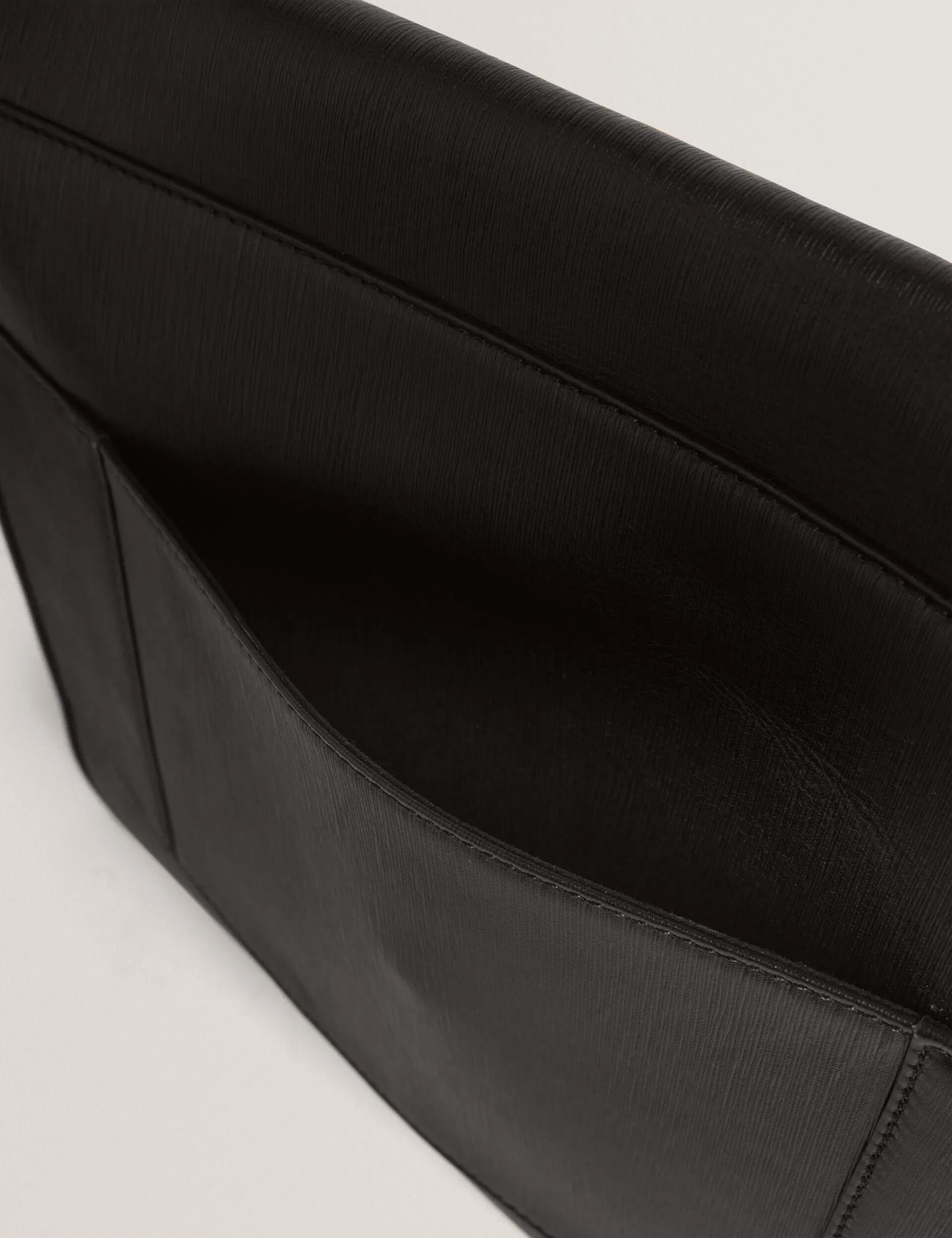 Ted Baker Barkly Bark Grained Leather Messenger Bag Black
