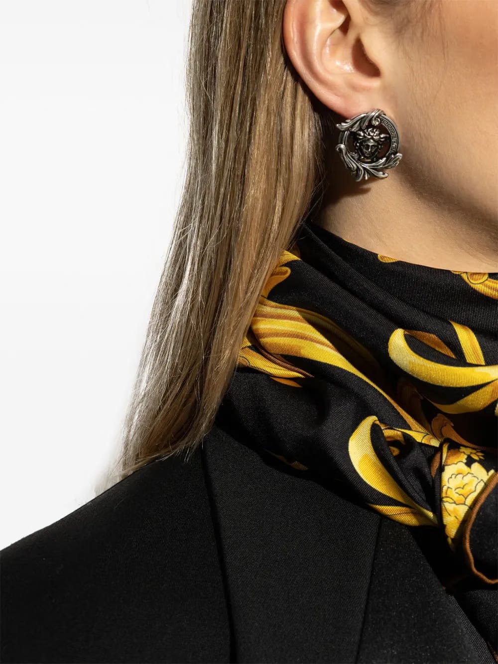 Medusa Barocco earrings